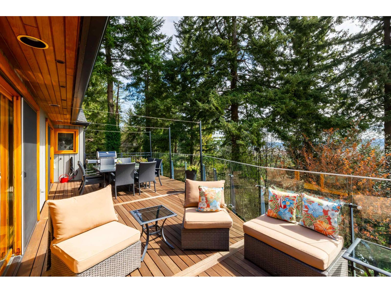 13464 56 Avenue Property Photo 24