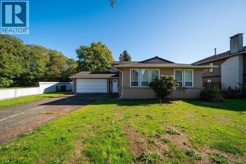 10180 Cornerbrook Crescent Property Photo 3
