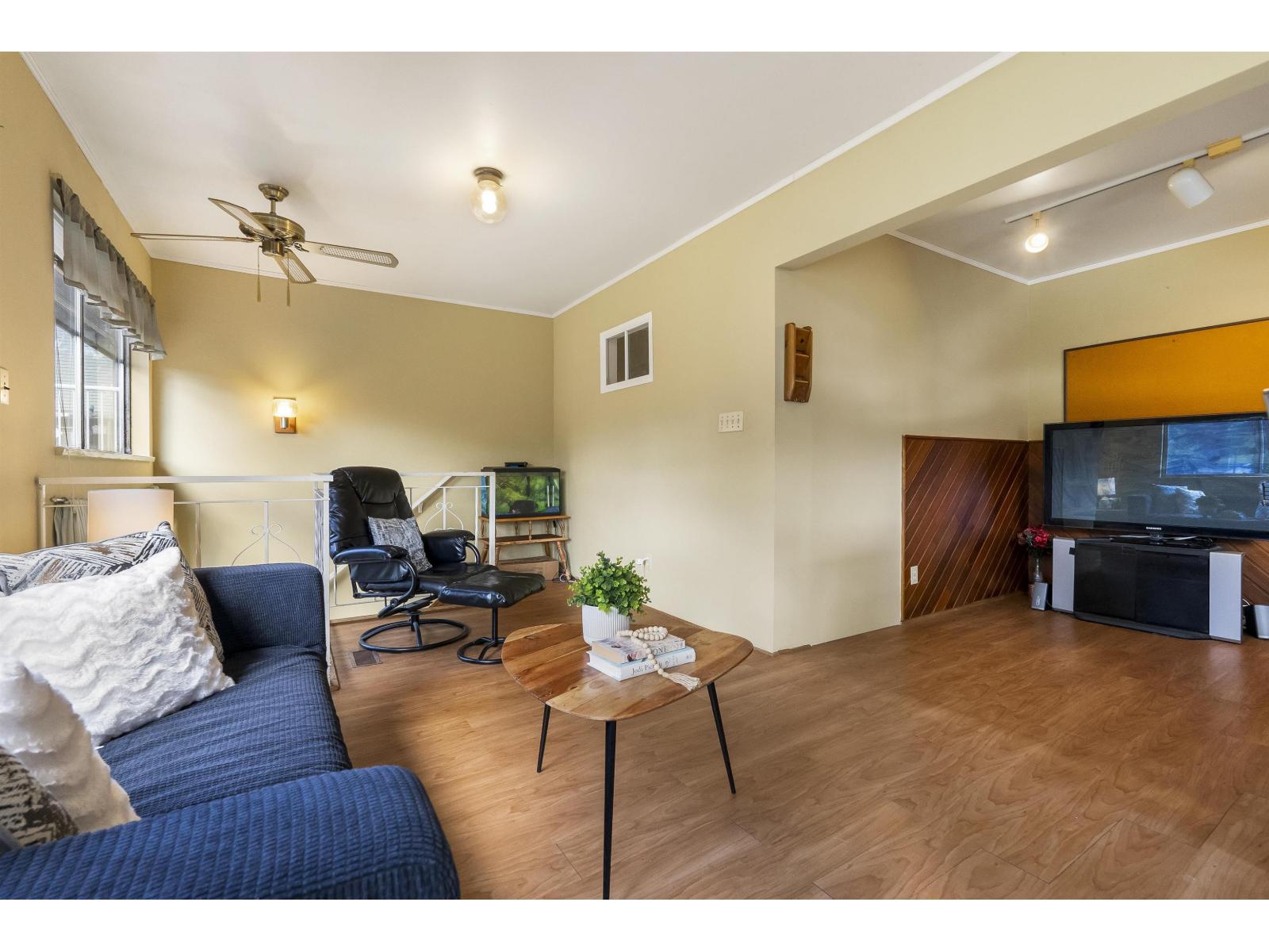 9141 Prince Charles Boulevard Property Photo 4