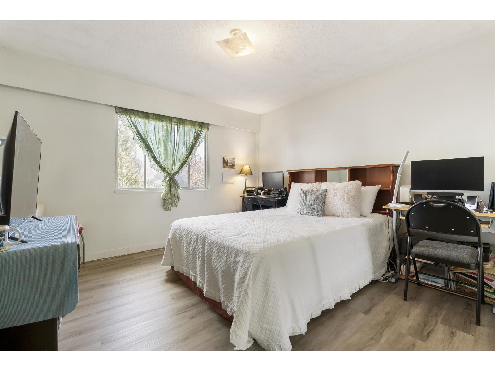 9141 Prince Charles Boulevard Property Photo 14