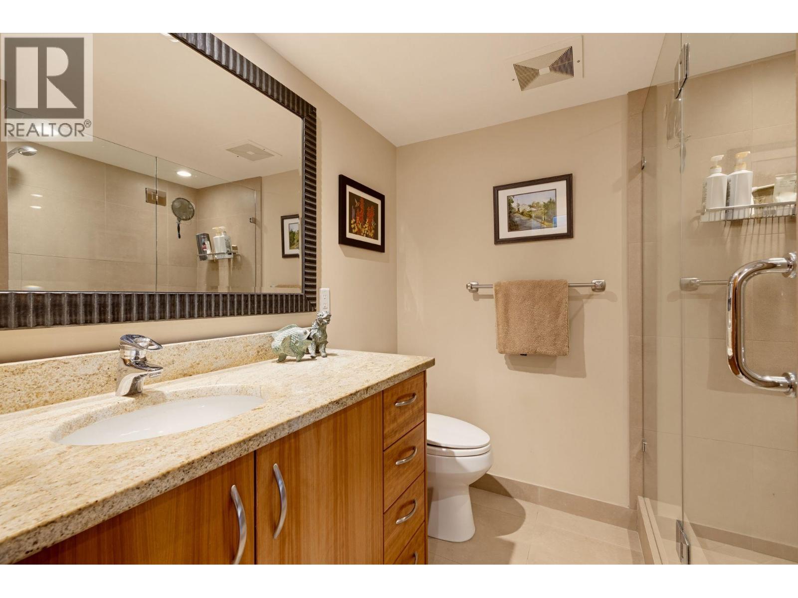 701 1345 Burnaby Street Property Photo 24