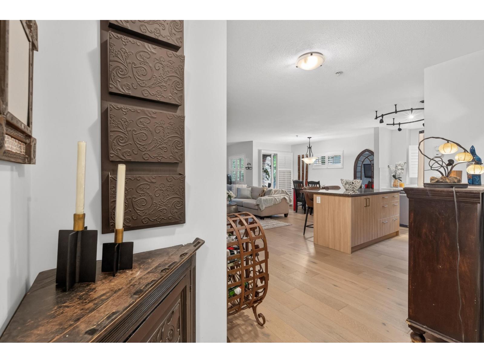 209 8717 160 Street Property Photo 2