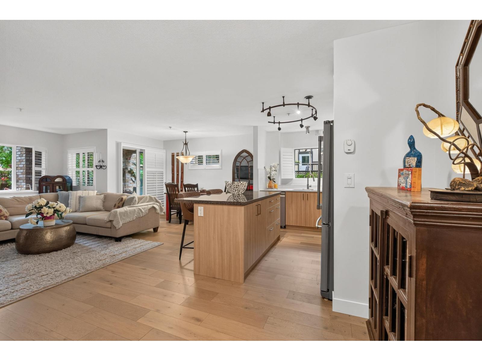 209 8717 160 Street Property Photo 6