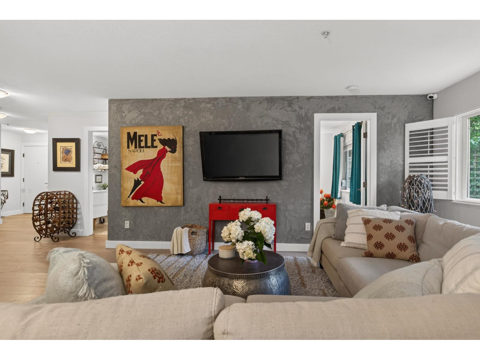 209 8717 160 Street Property Photo 14