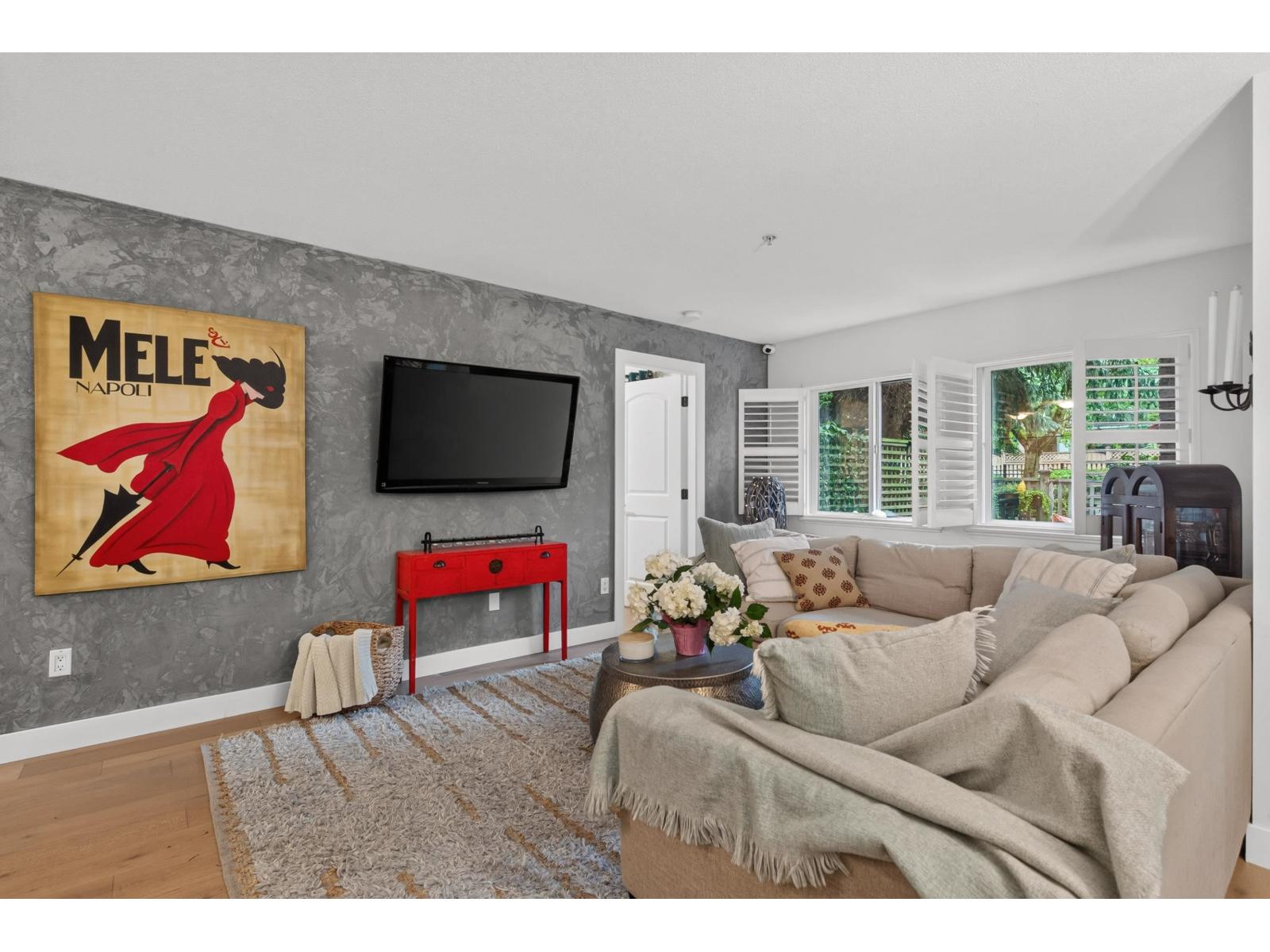 209 8717 160 Street Property Photo 16