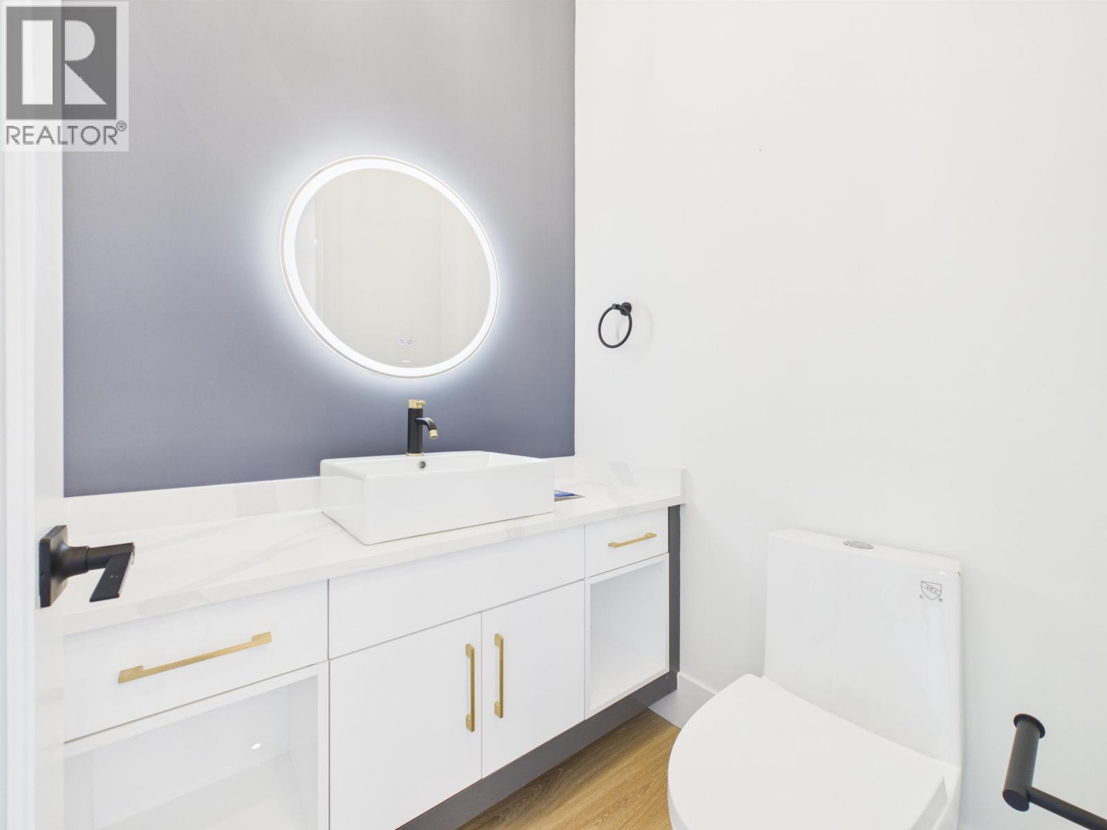 1 122 Eighth Avenue Property Photo 39