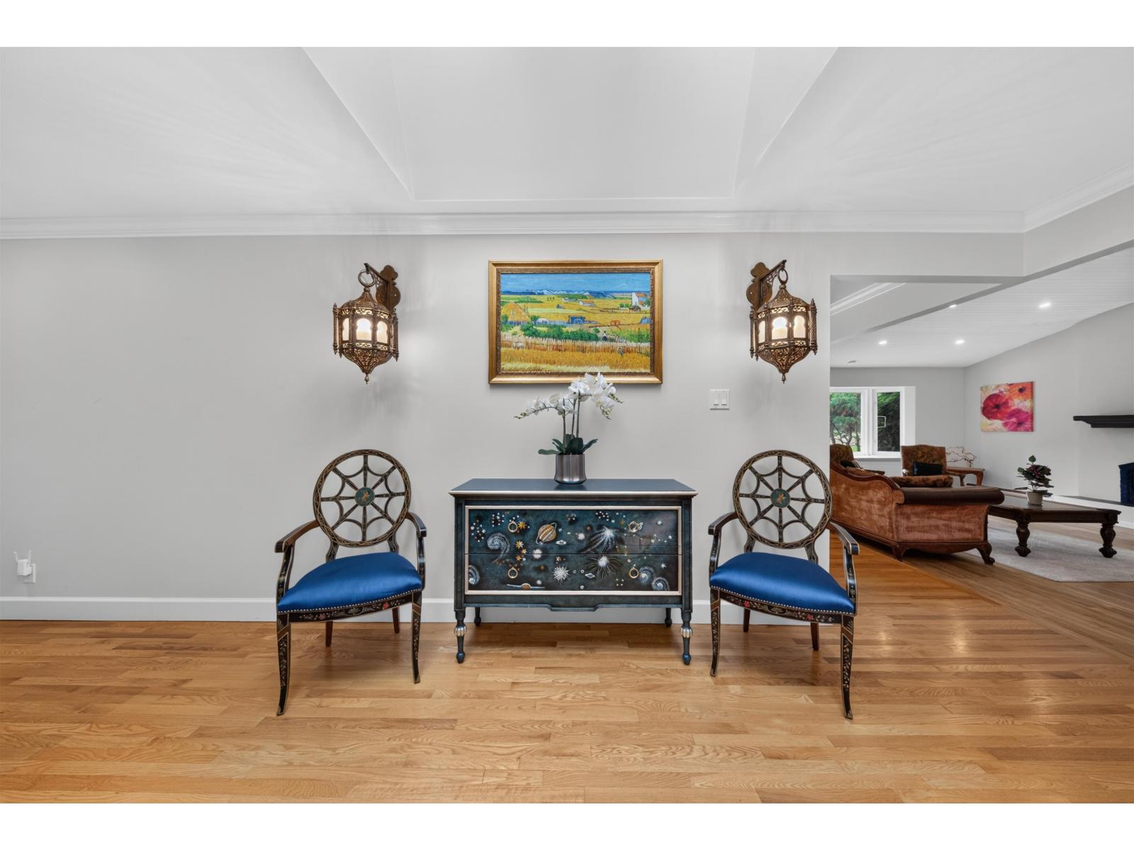14387 24a Avenue Property Photo 8