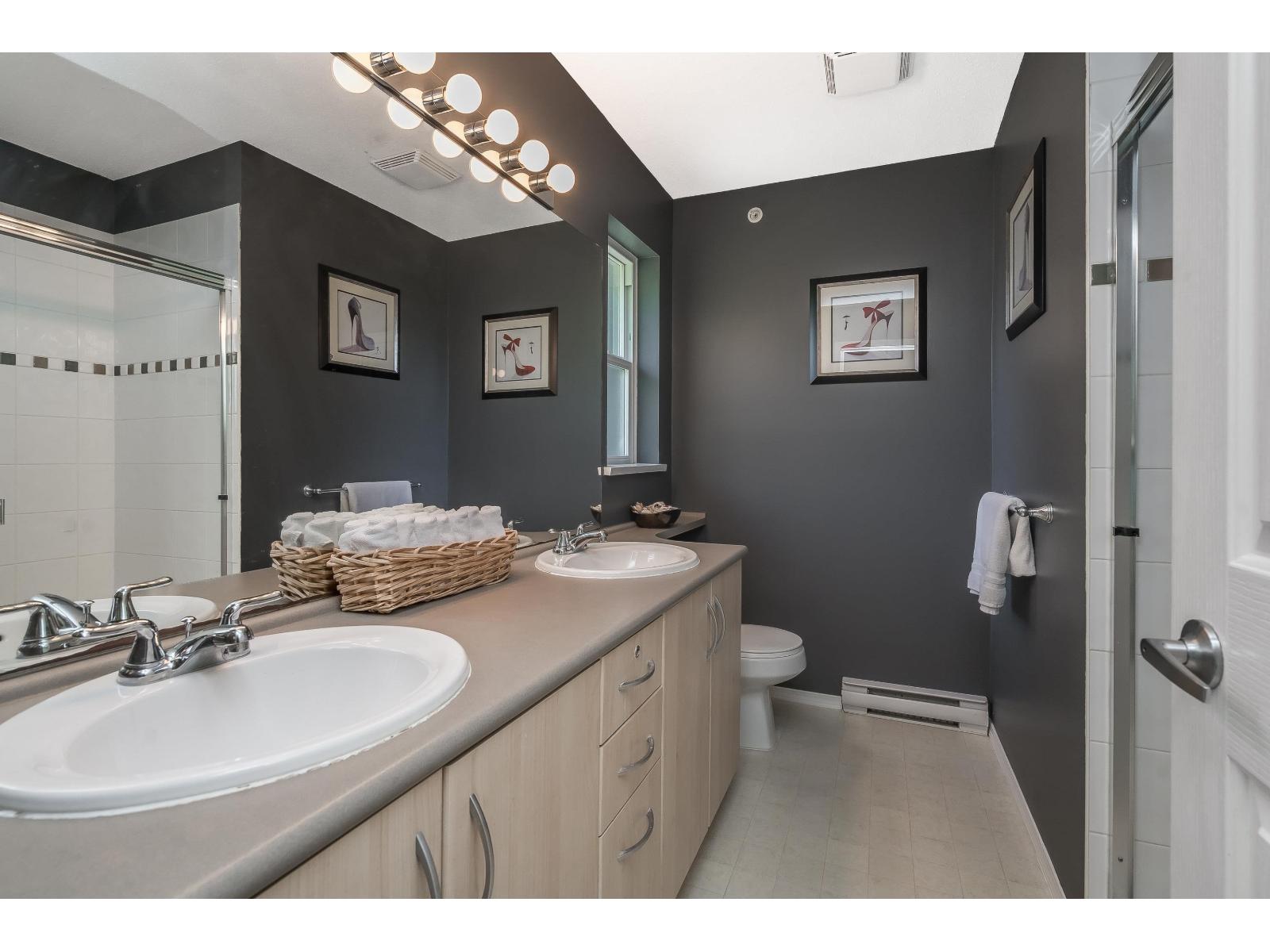 1 6747 203 Street Property Photo 17
