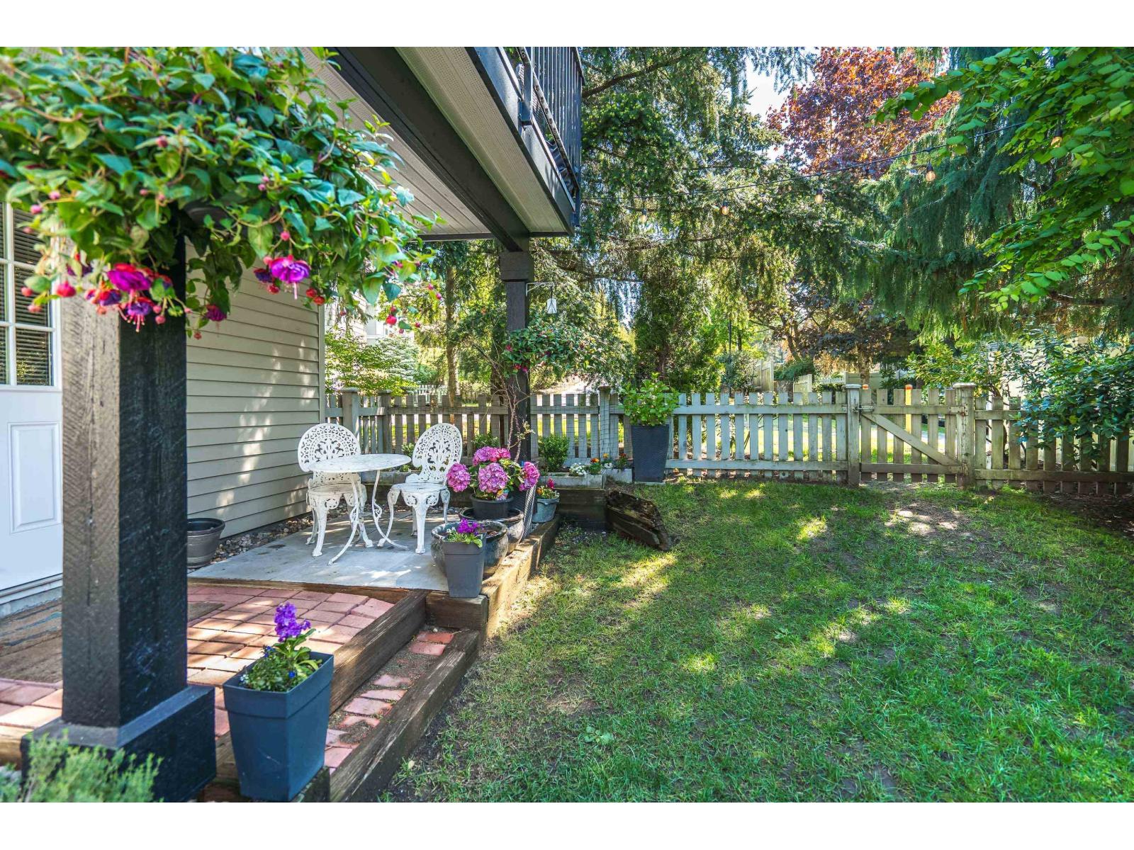 1 6747 203 Street Property Photo 23
