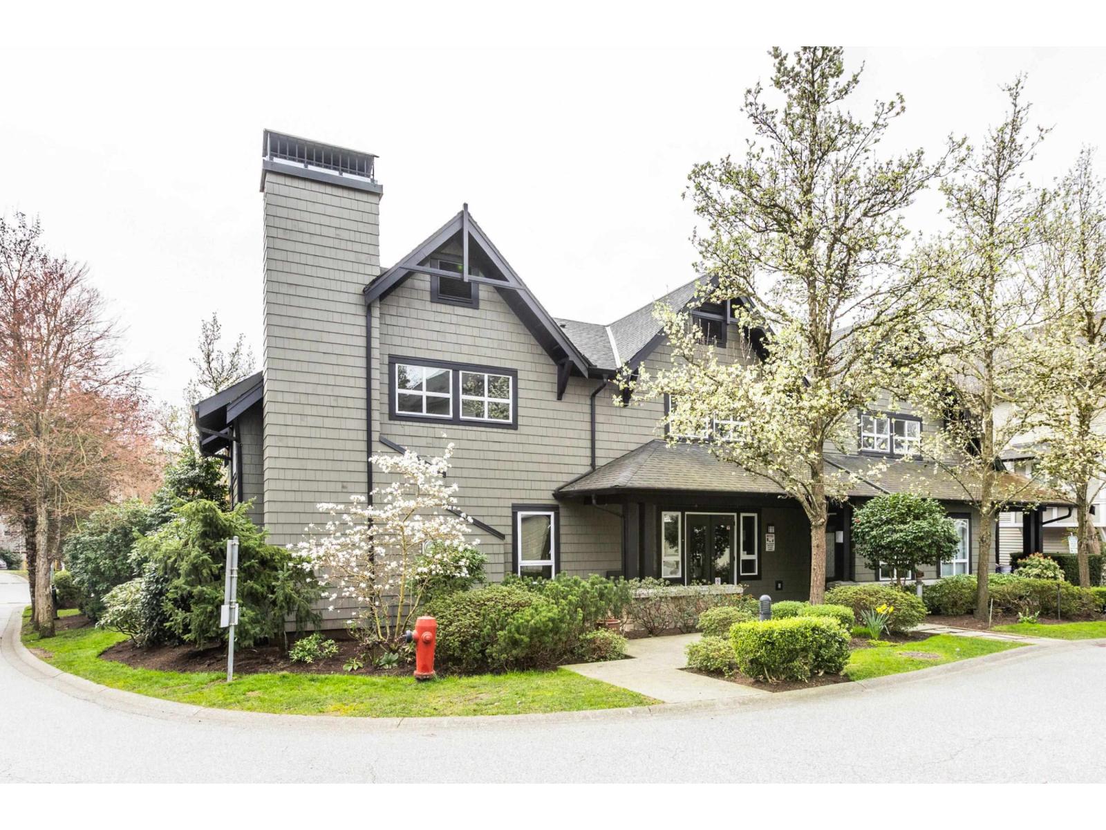 1 6747 203 Street Property Photo 26