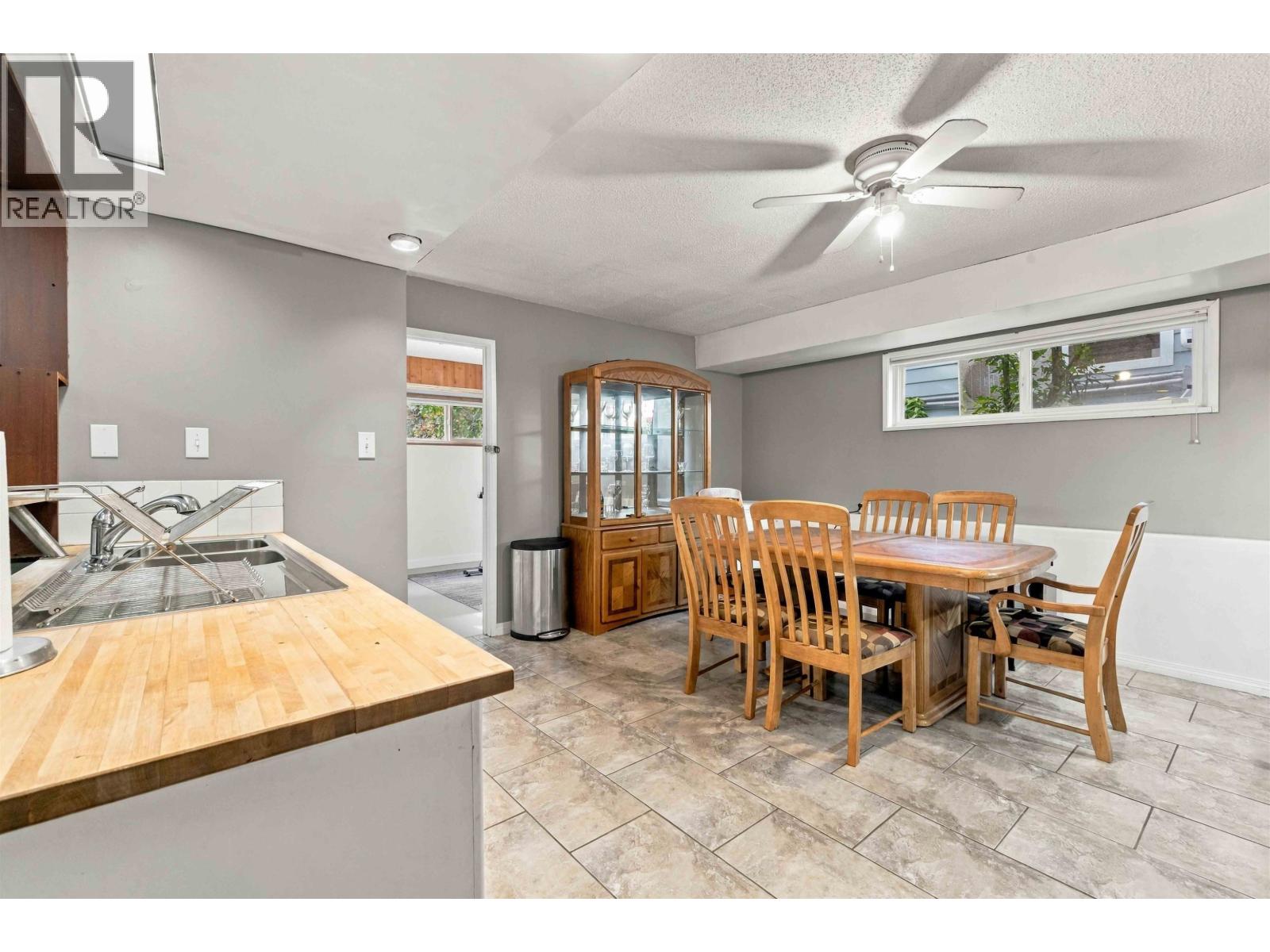 318 Mariner Way Property Photo 24