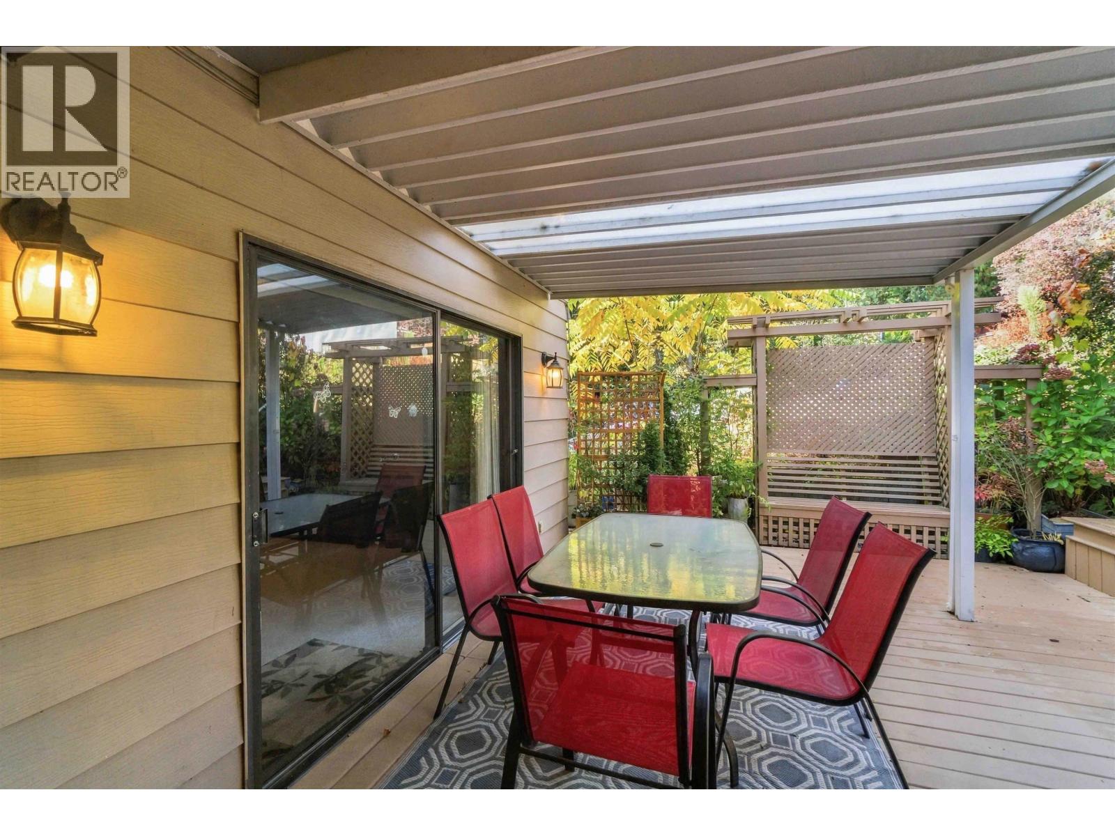 318 Mariner Way Property Photo 34