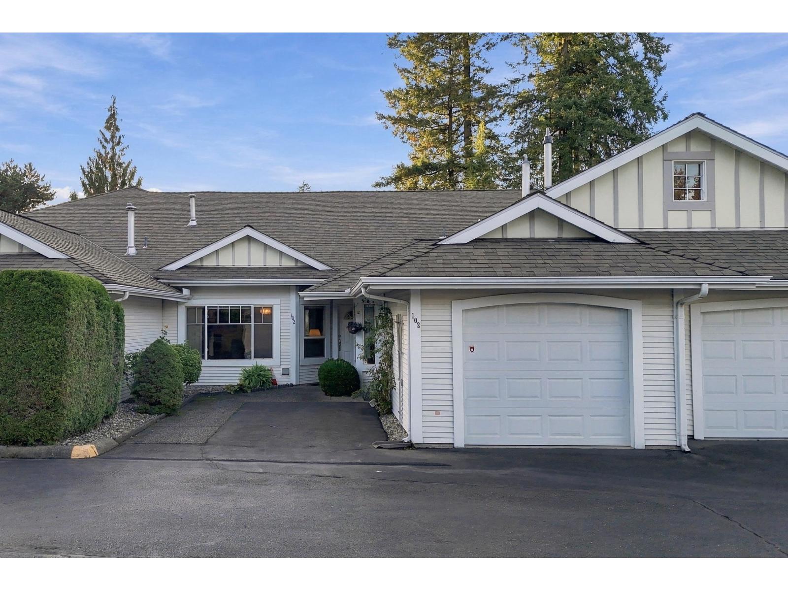 102 20655 88 Avenue Property Photo 1
