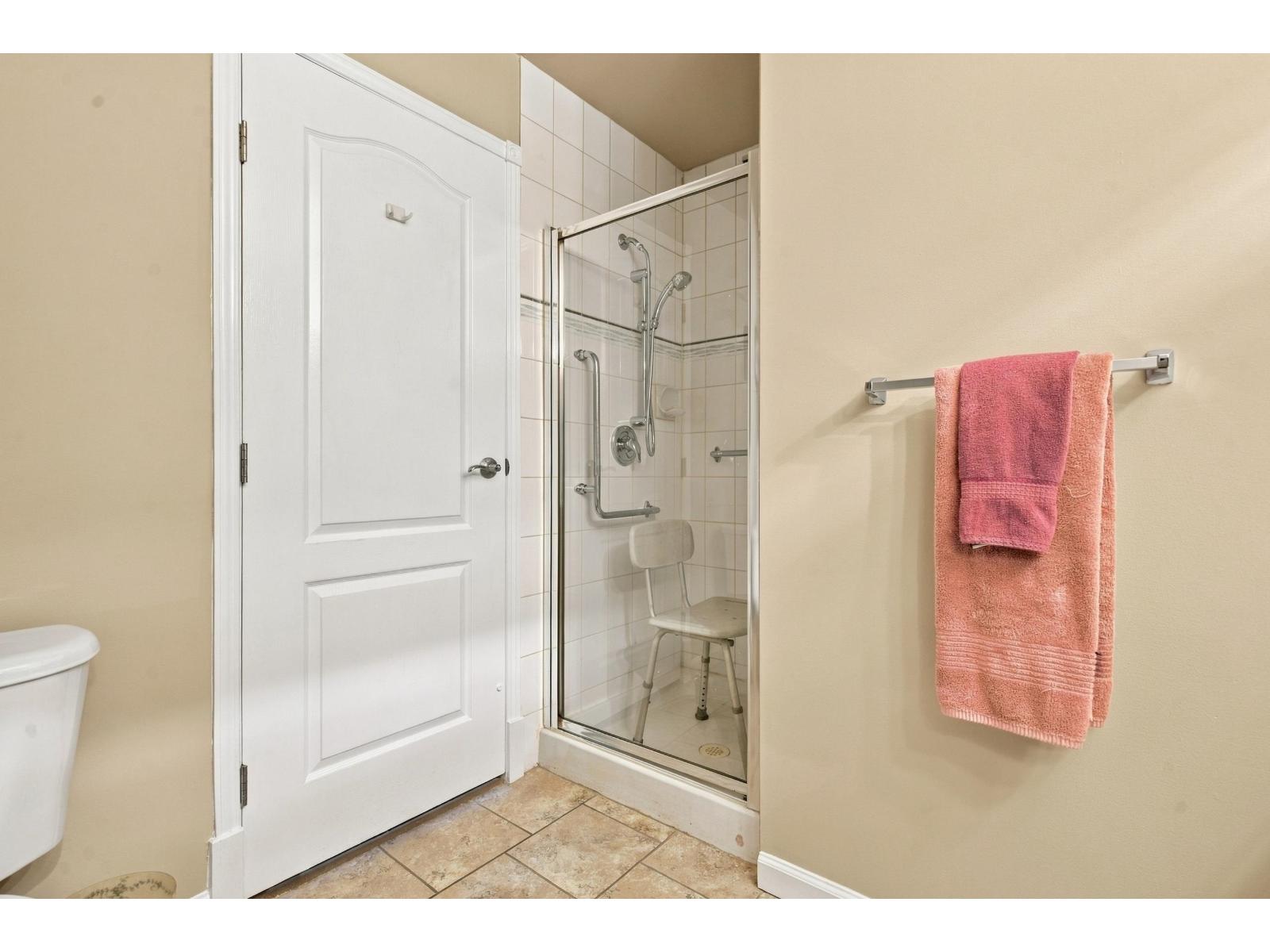 102 20655 88 Avenue Property Photo 4