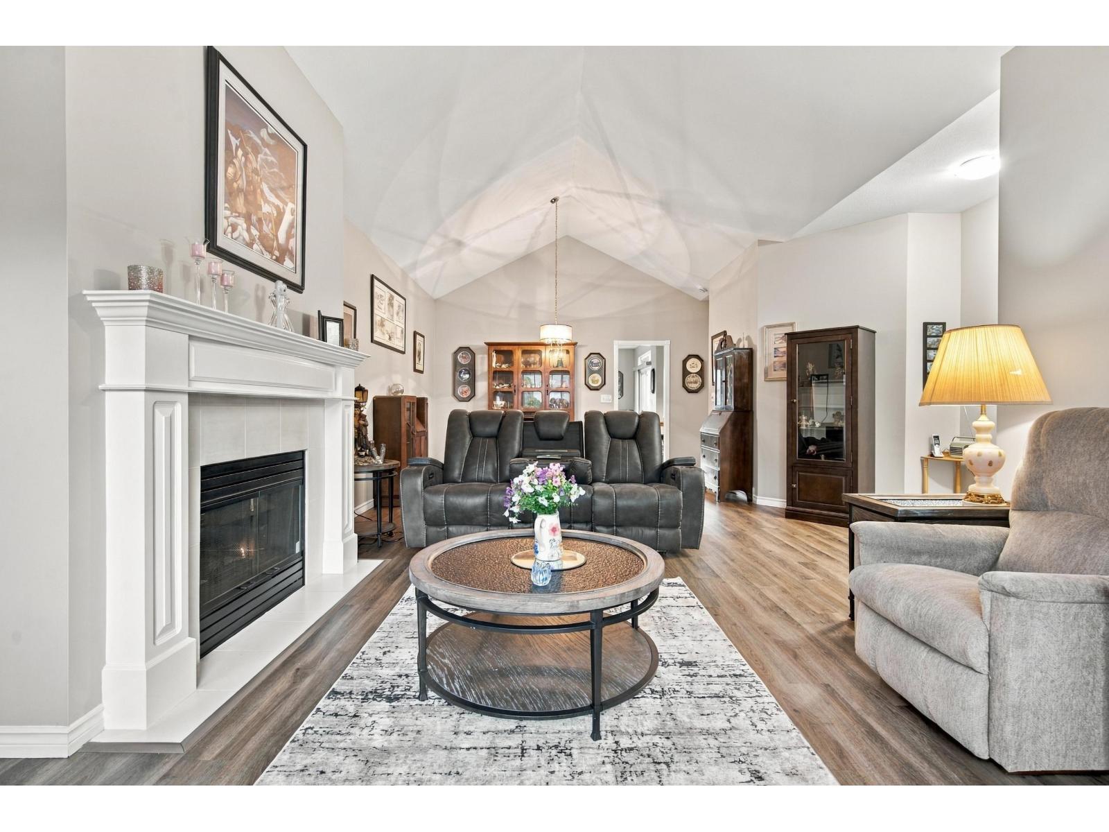 102 20655 88 Avenue Property Photo 15