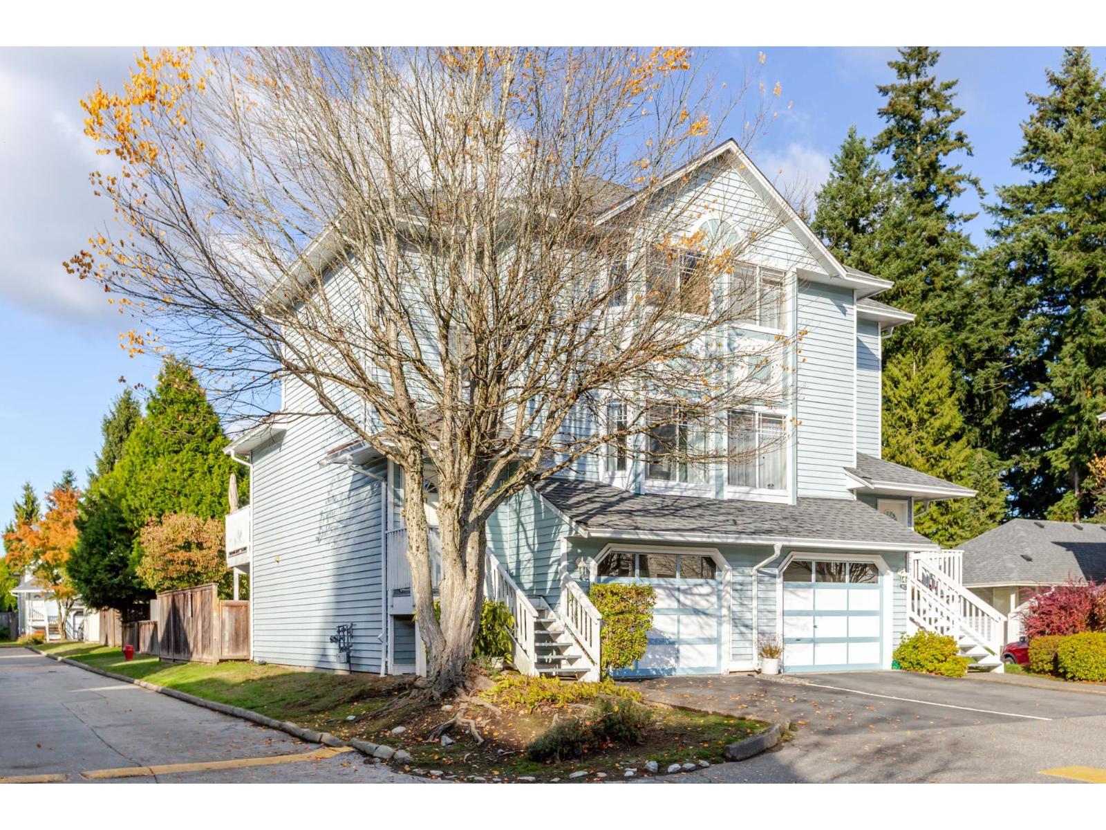 31 15550 89 Avenue Property Photo 2