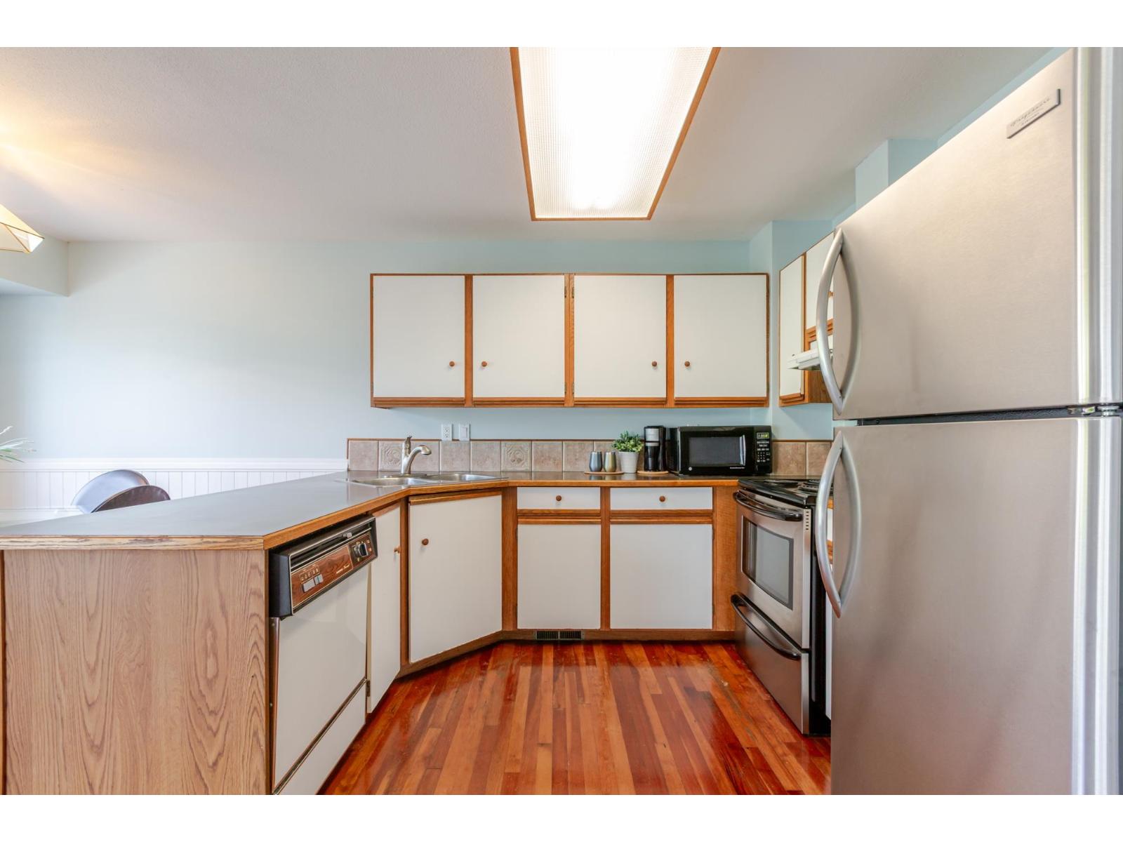 31 15550 89 Avenue Property Photo 13
