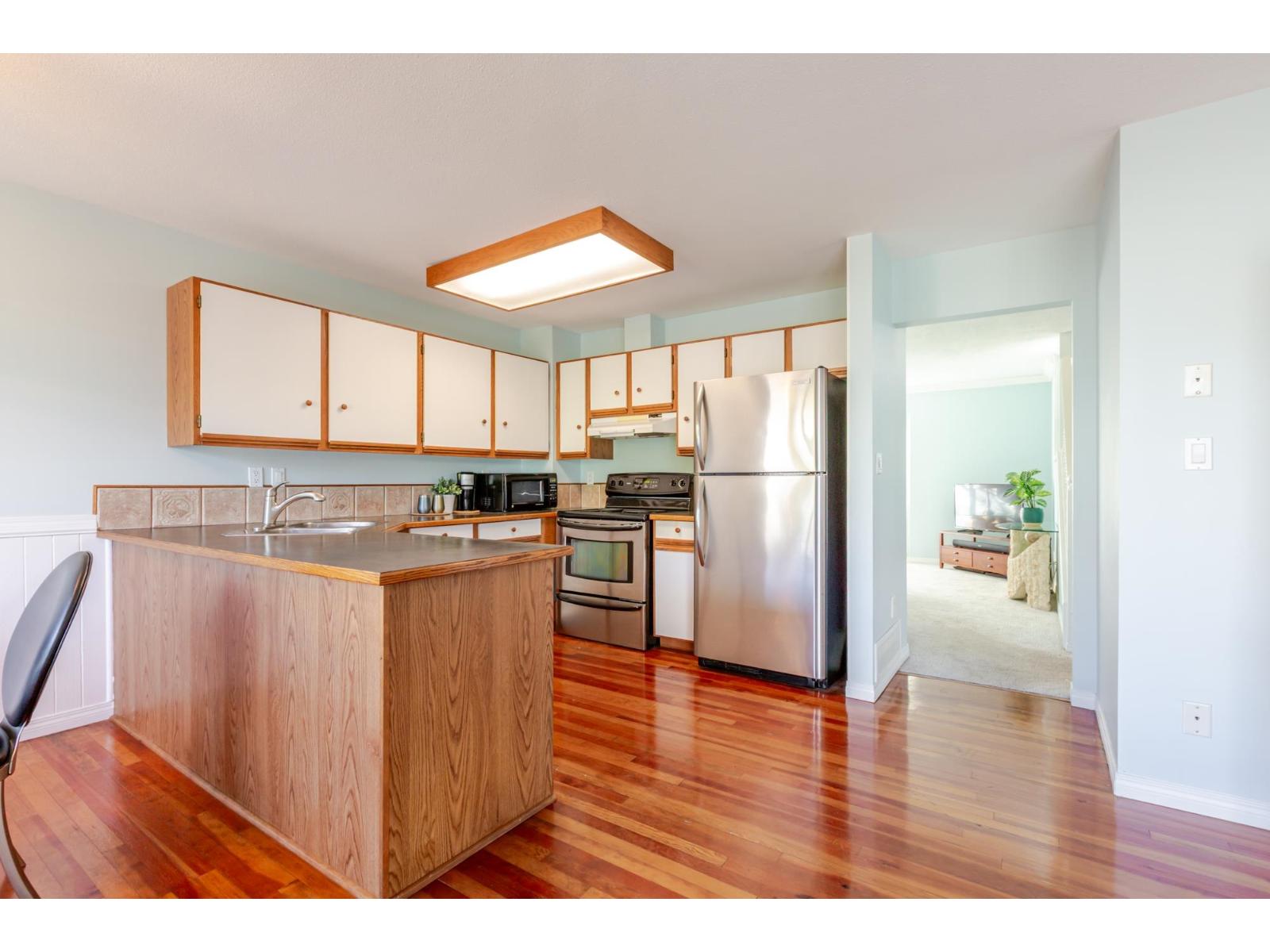 31 15550 89 Avenue Property Photo 14