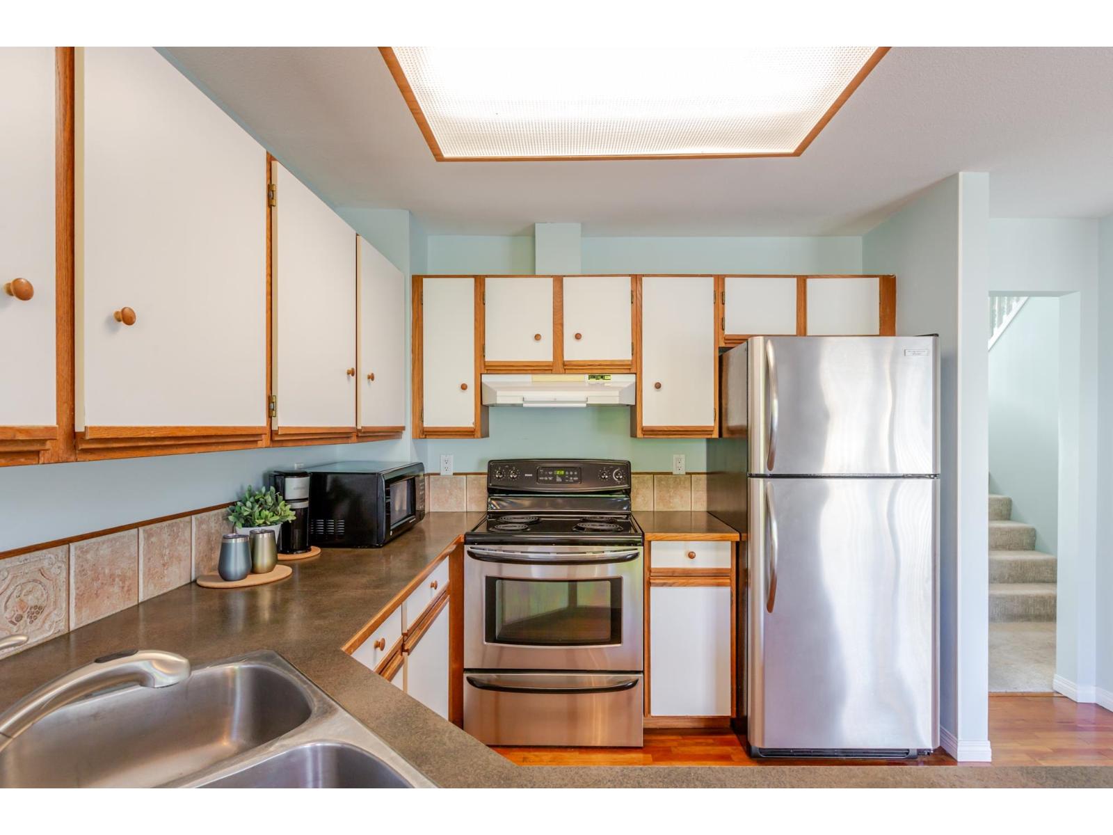 31 15550 89 Avenue Property Photo 15
