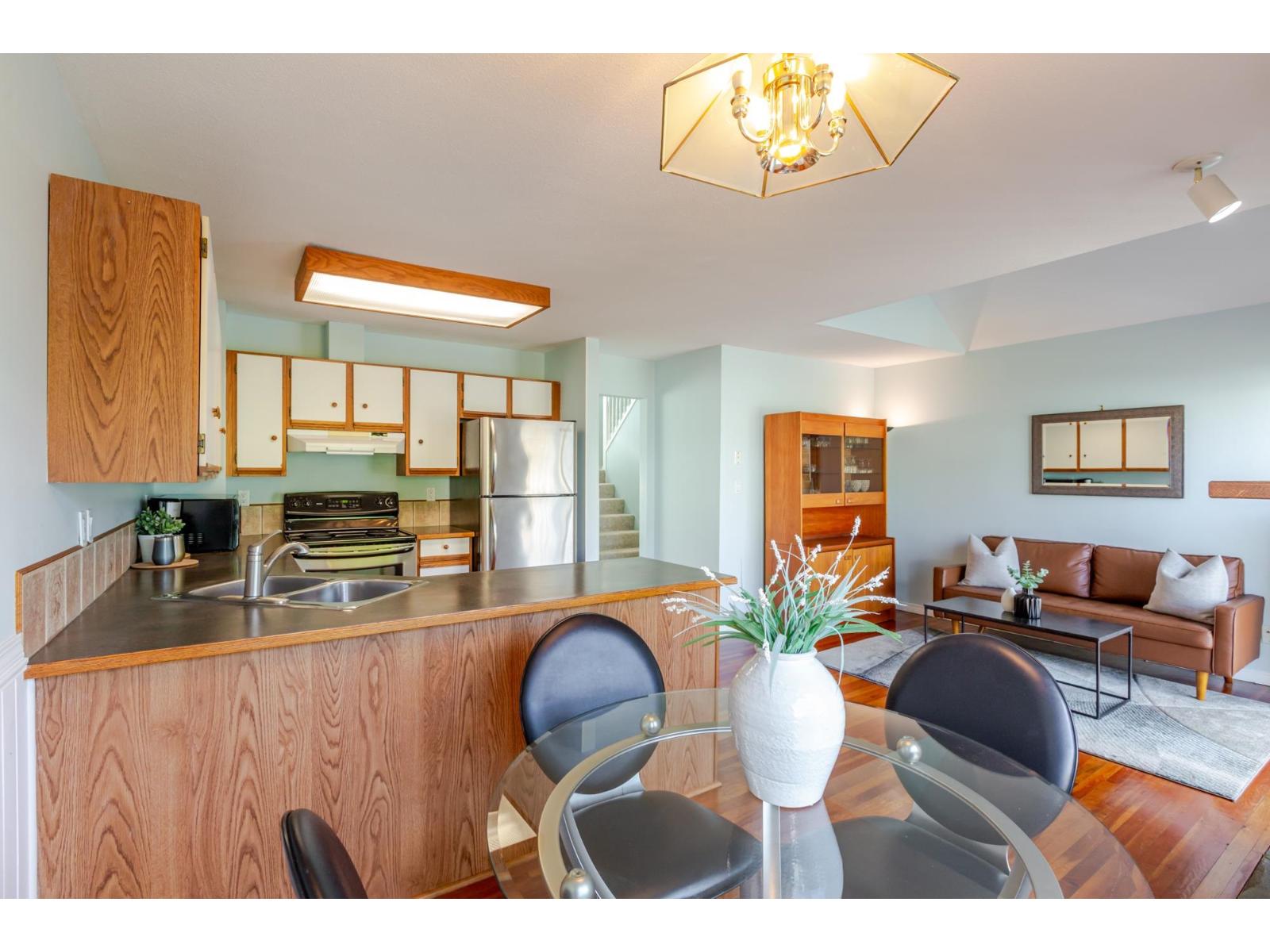 31 15550 89 Avenue Property Photo 17
