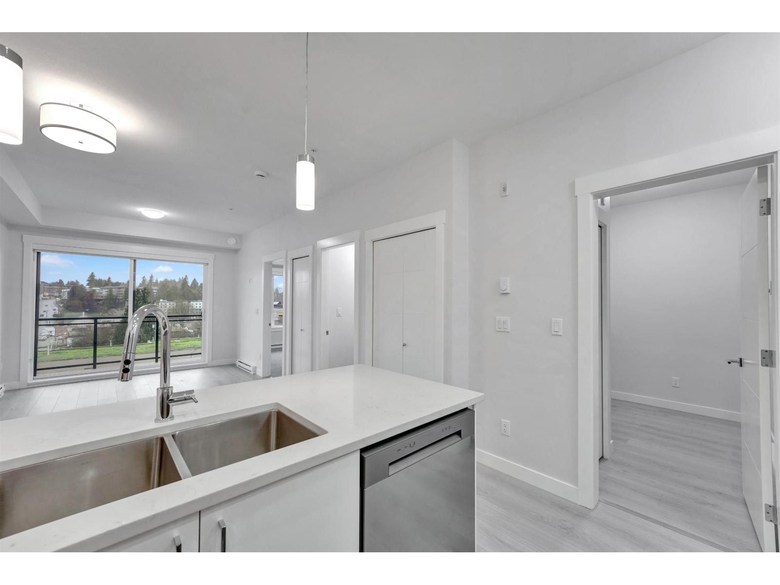 419 33886 Pine Street Property Photo 11