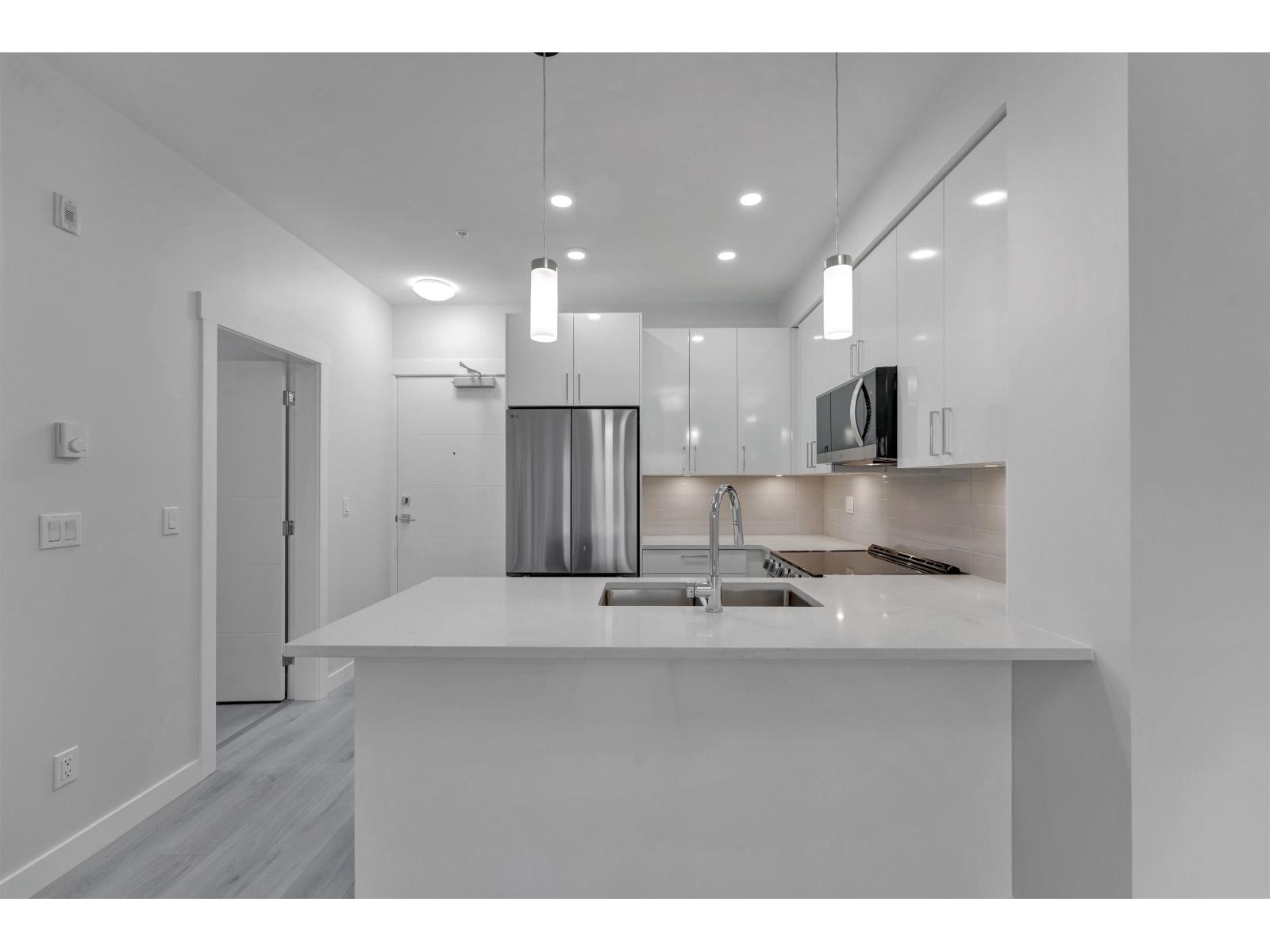 419 33886 Pine Street Property Photo 13