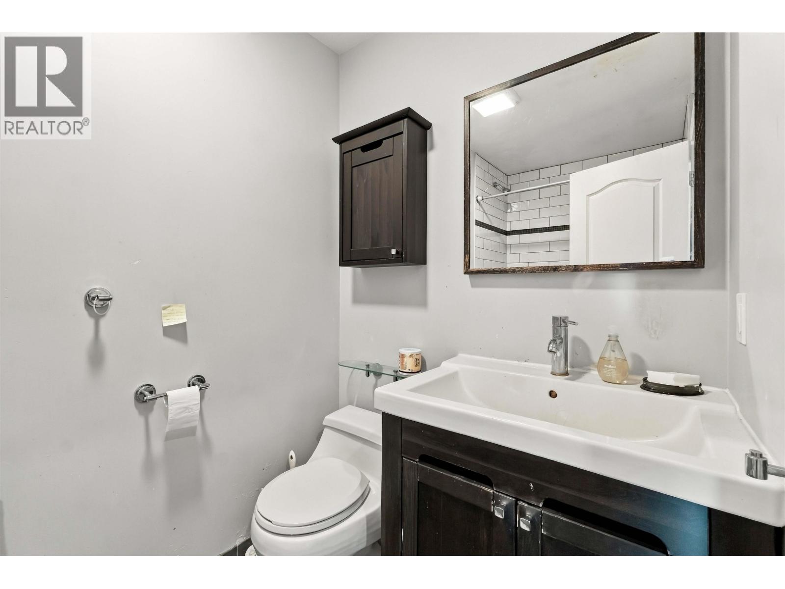 3628 Dunbar Street Property Photo 19