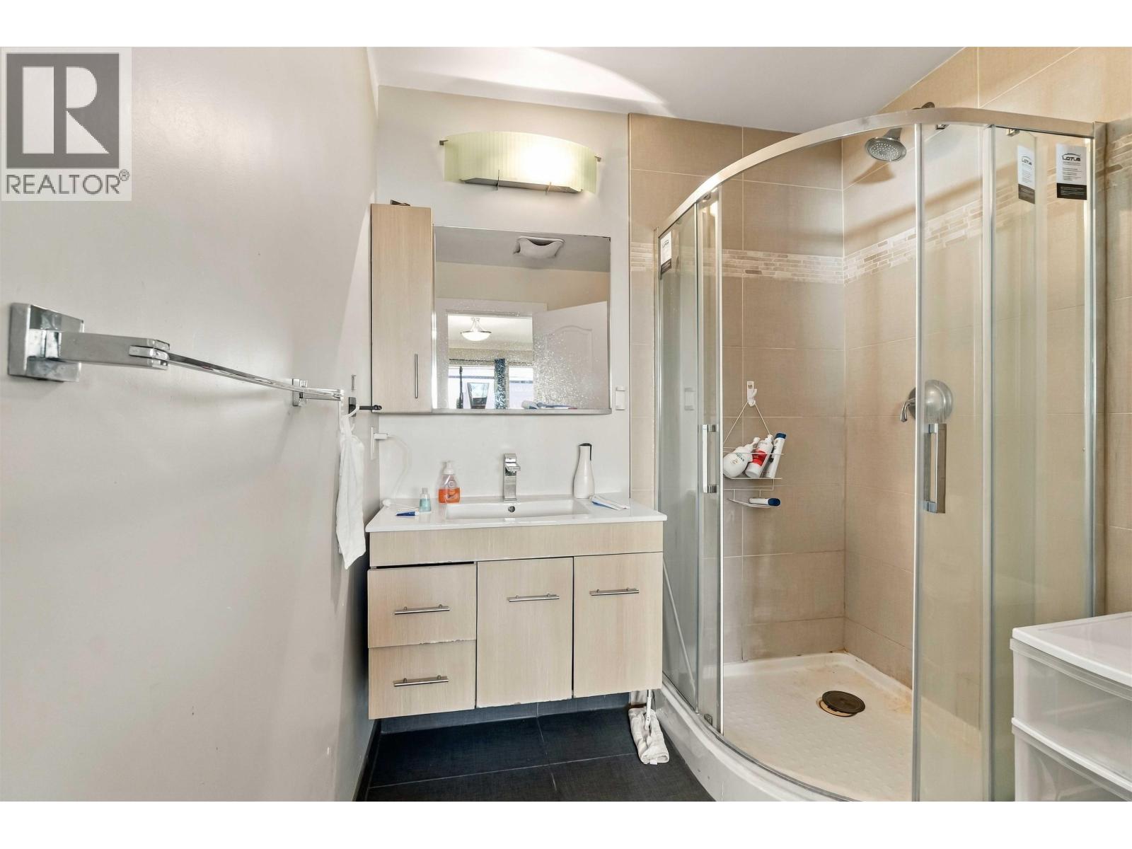 3628 Dunbar Street Property Photo 21