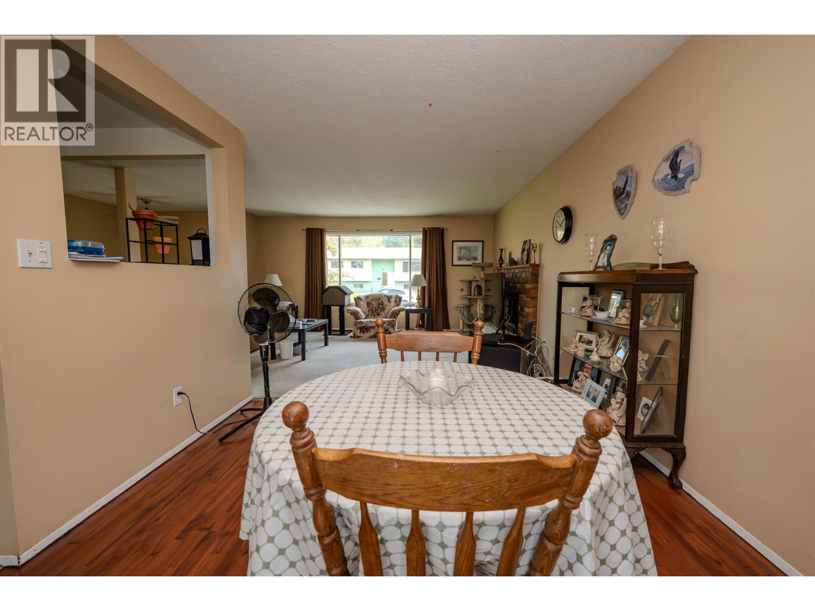 335 Dodwell Street Property Photo 7