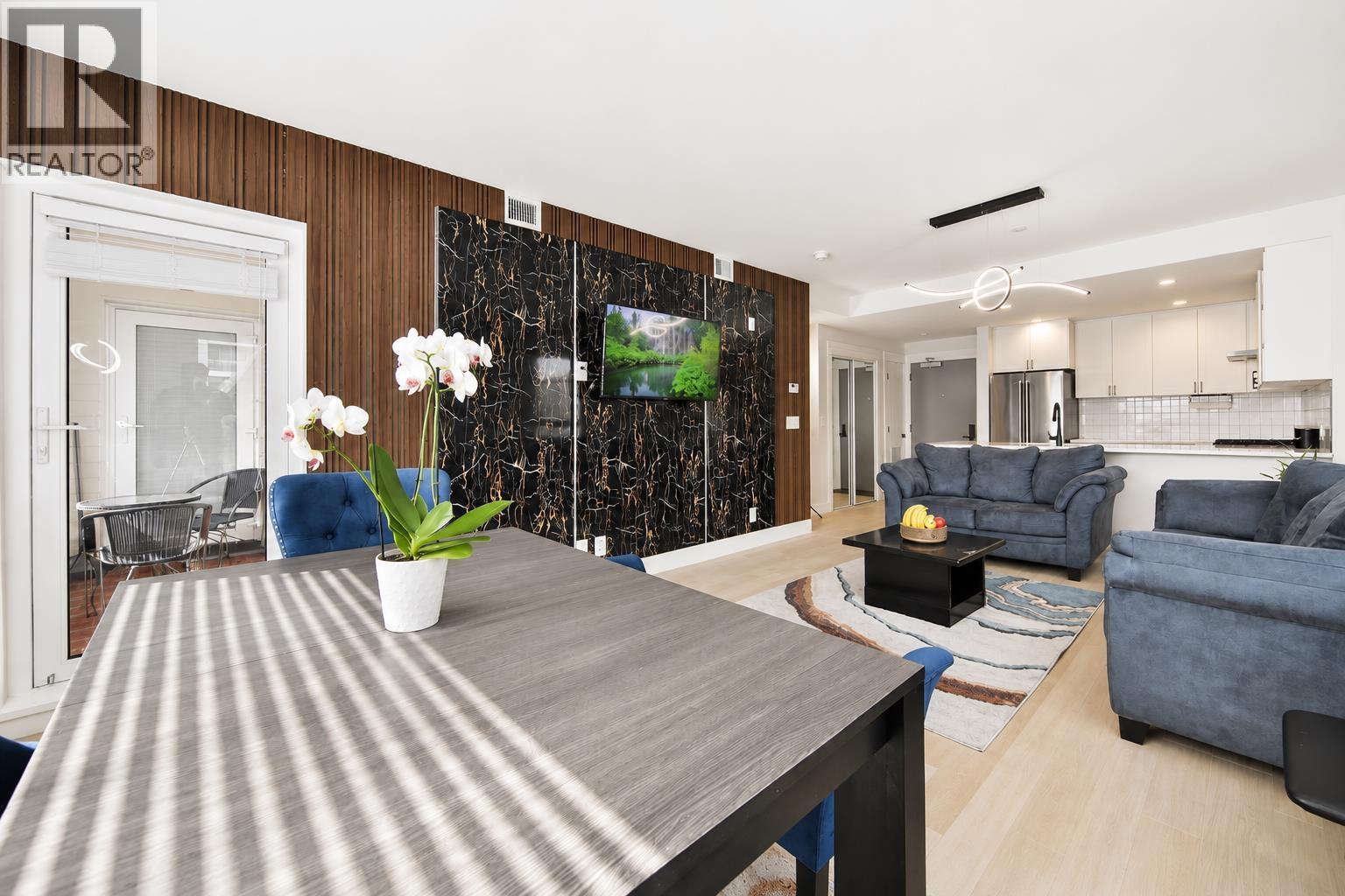 308 22265 Dewdney Trunk Road Property Photo 6