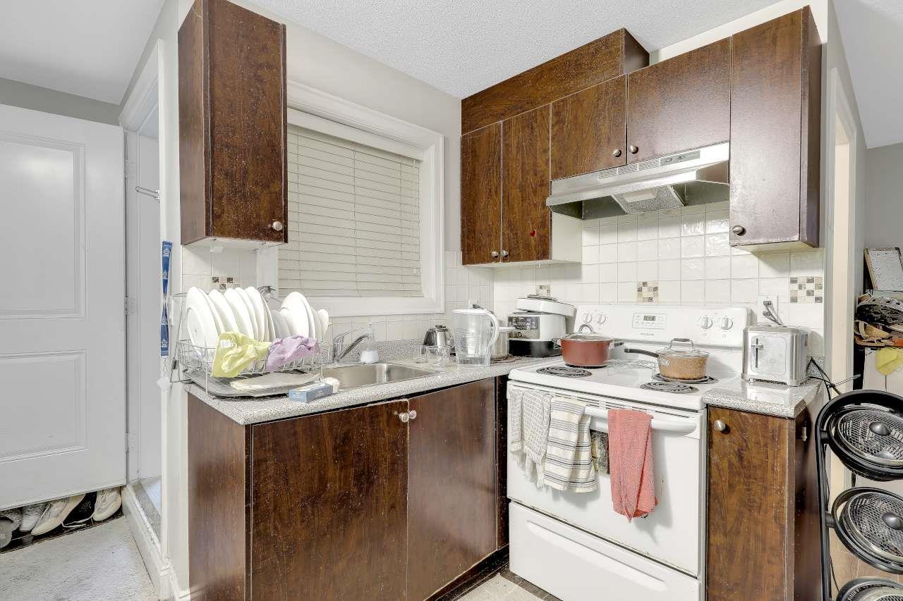 14866 62a Avenue Property Photo 3