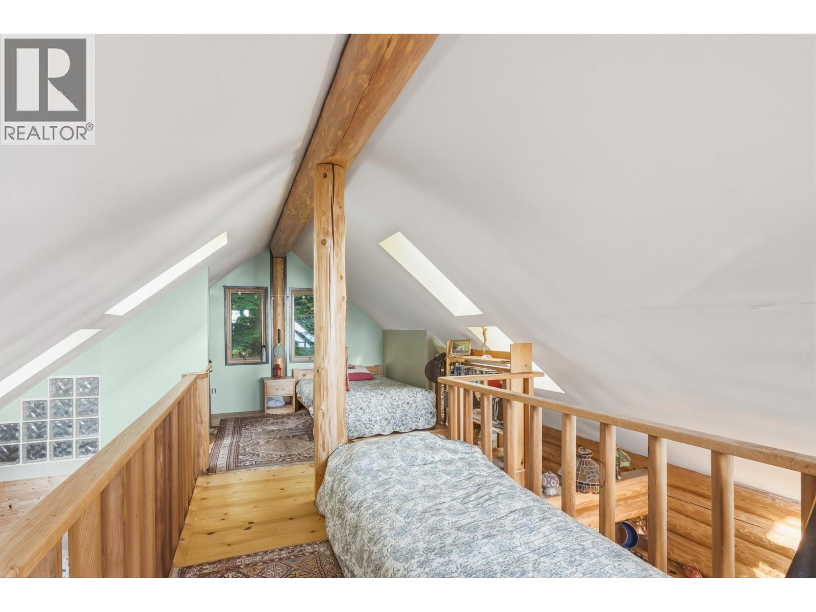1c Hollyburn Ridge Property Photo 29