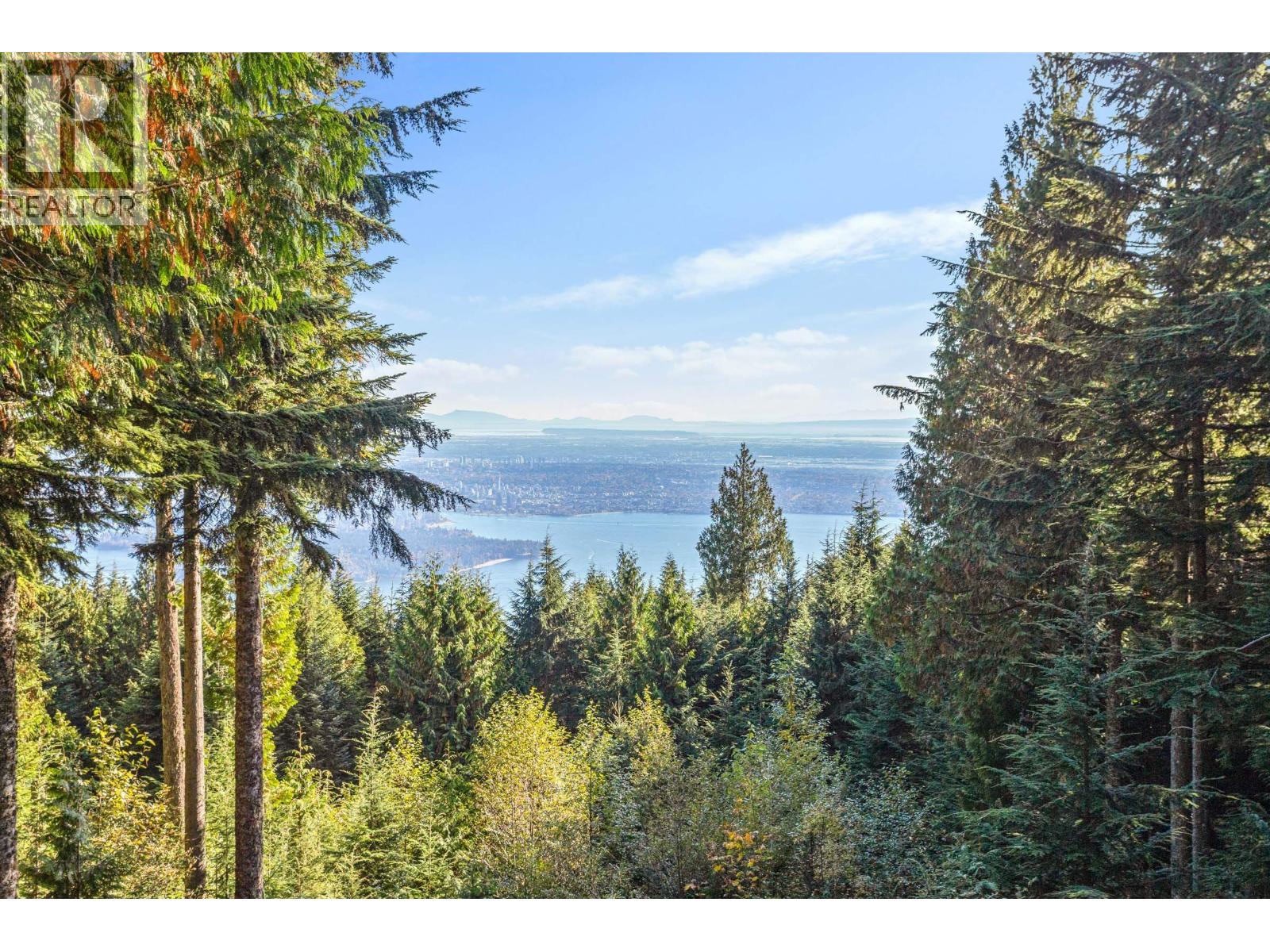 1c Hollyburn Ridge Property Photo 32