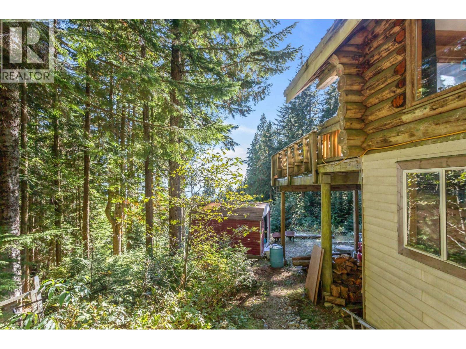 1c Hollyburn Ridge Property Photo 37