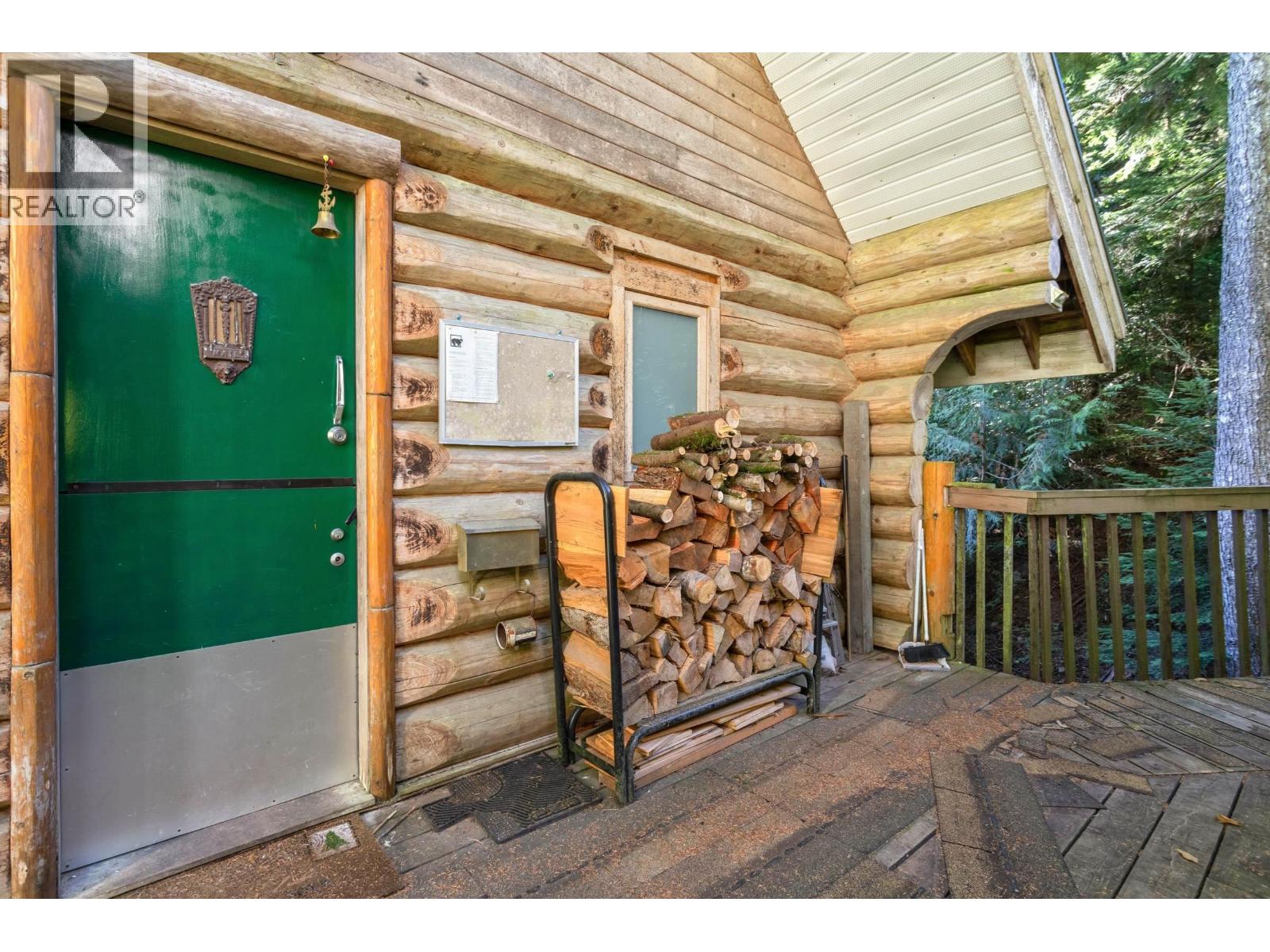 1c Hollyburn Ridge Property Photo 38