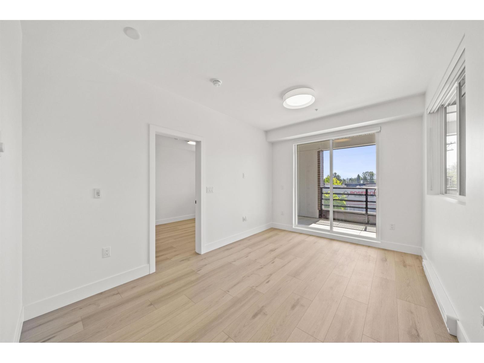 401 20769 Fraser Highway Property Photo 15