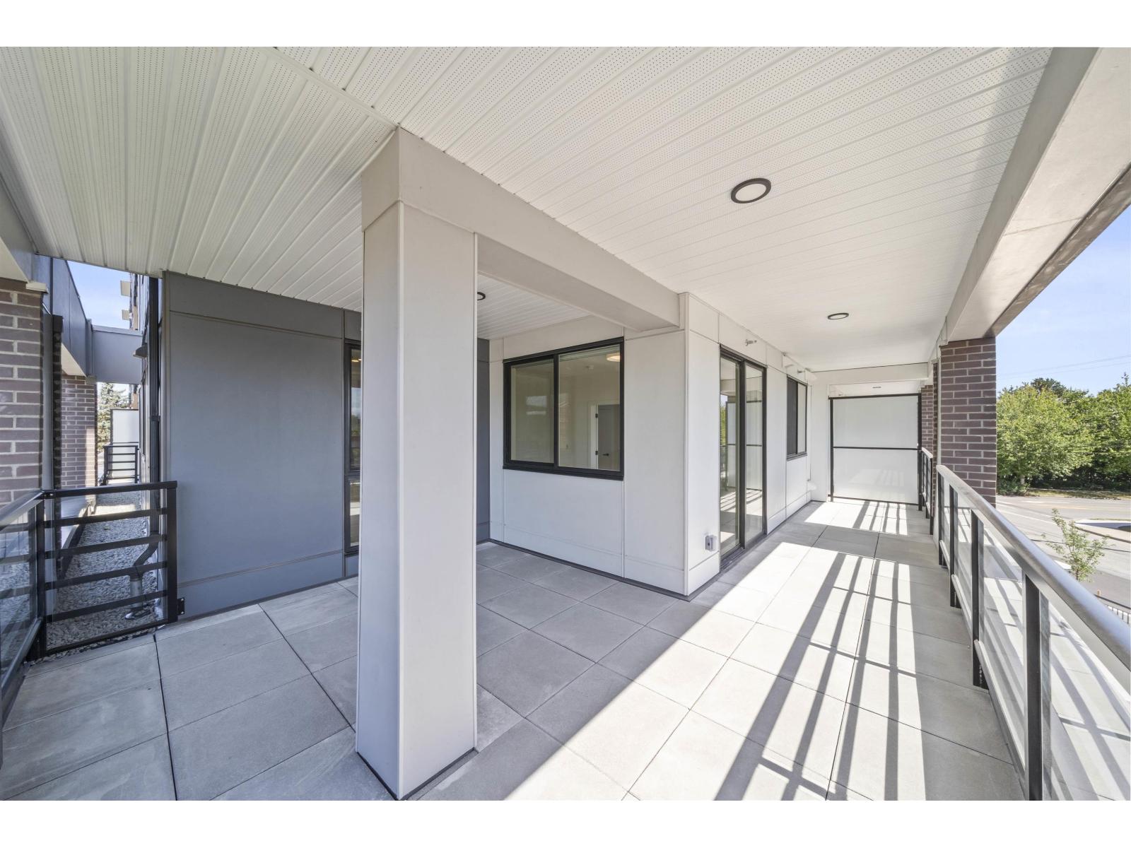 401 20769 Fraser Highway Property Photo 30