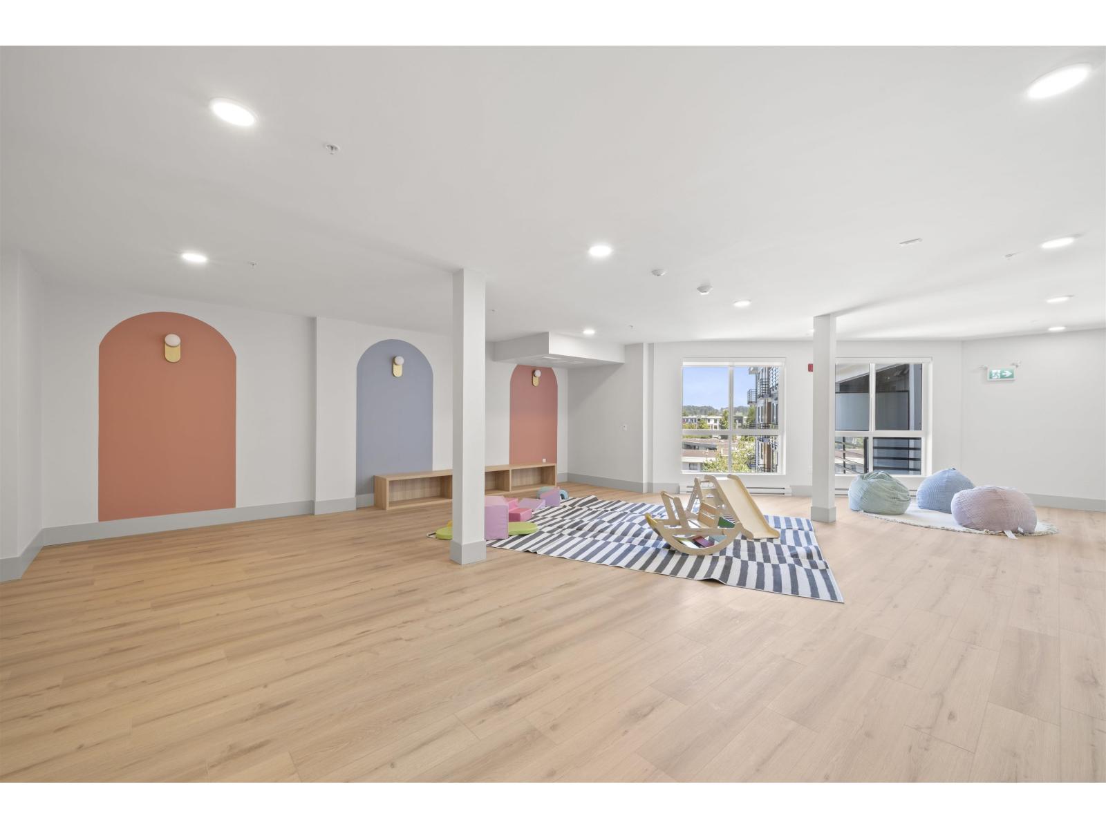 401 20769 Fraser Highway Property Photo 35