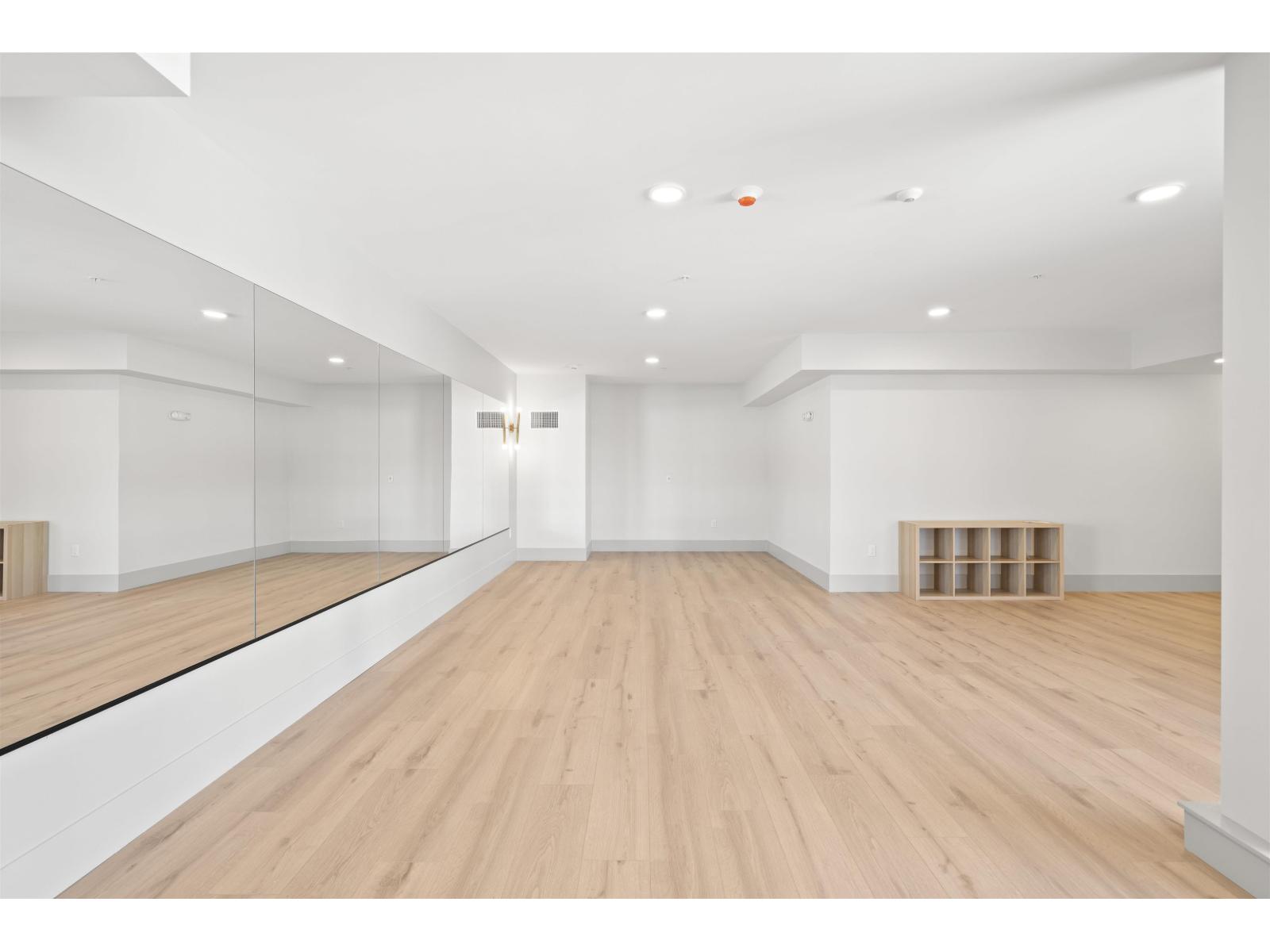 401 20769 Fraser Highway Property Photo 37
