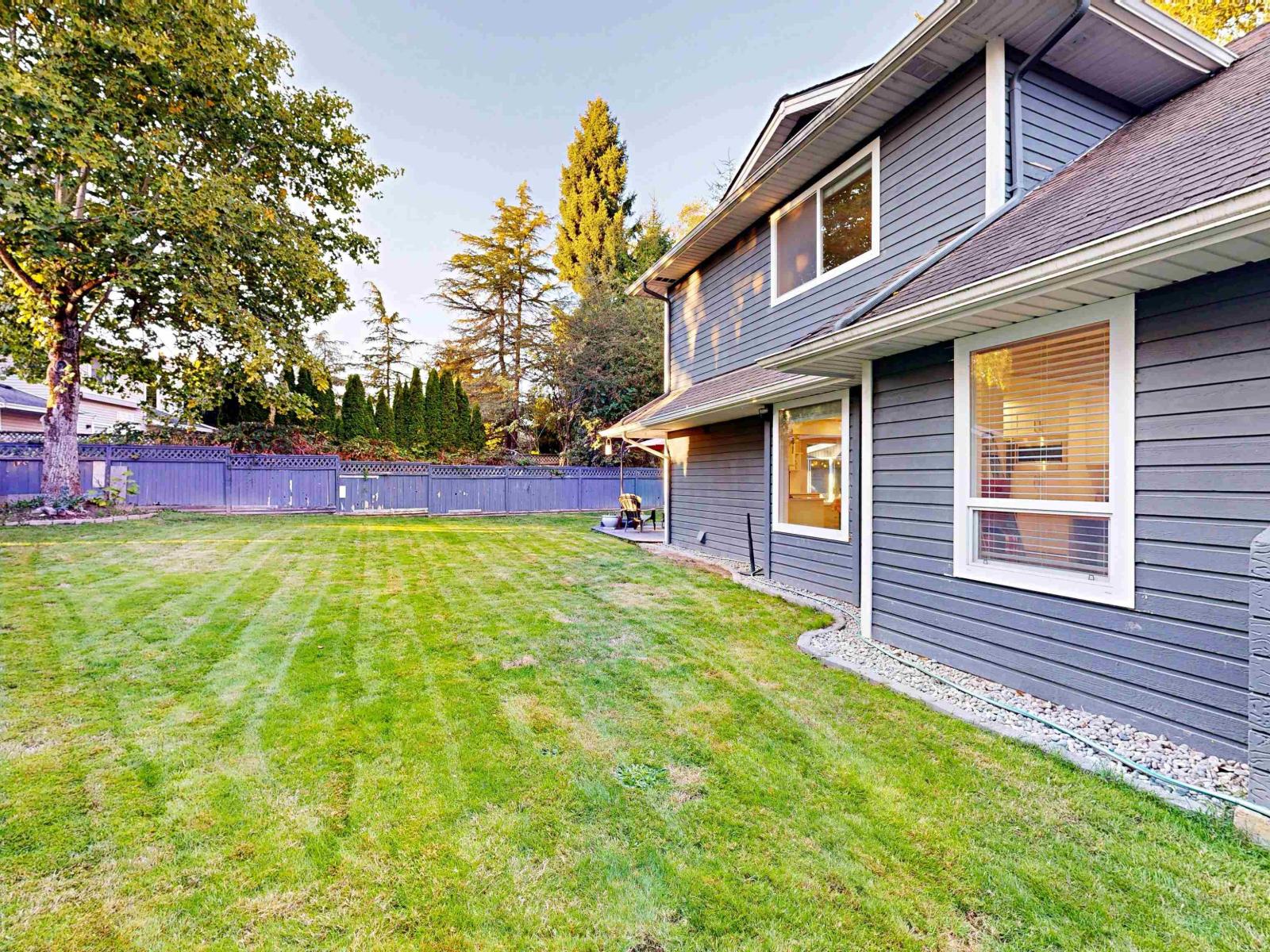 1114 161a Street Property Photo 33