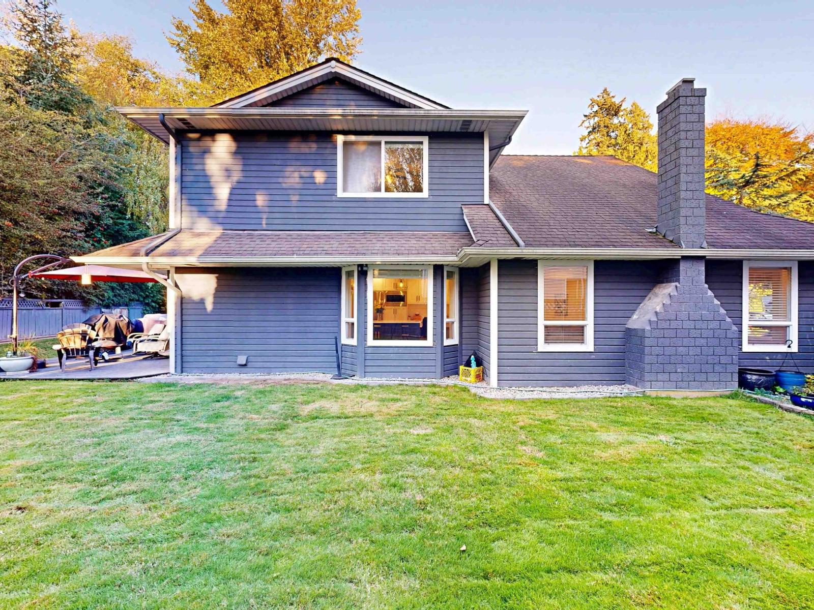 1114 161a Street Property Photo 34