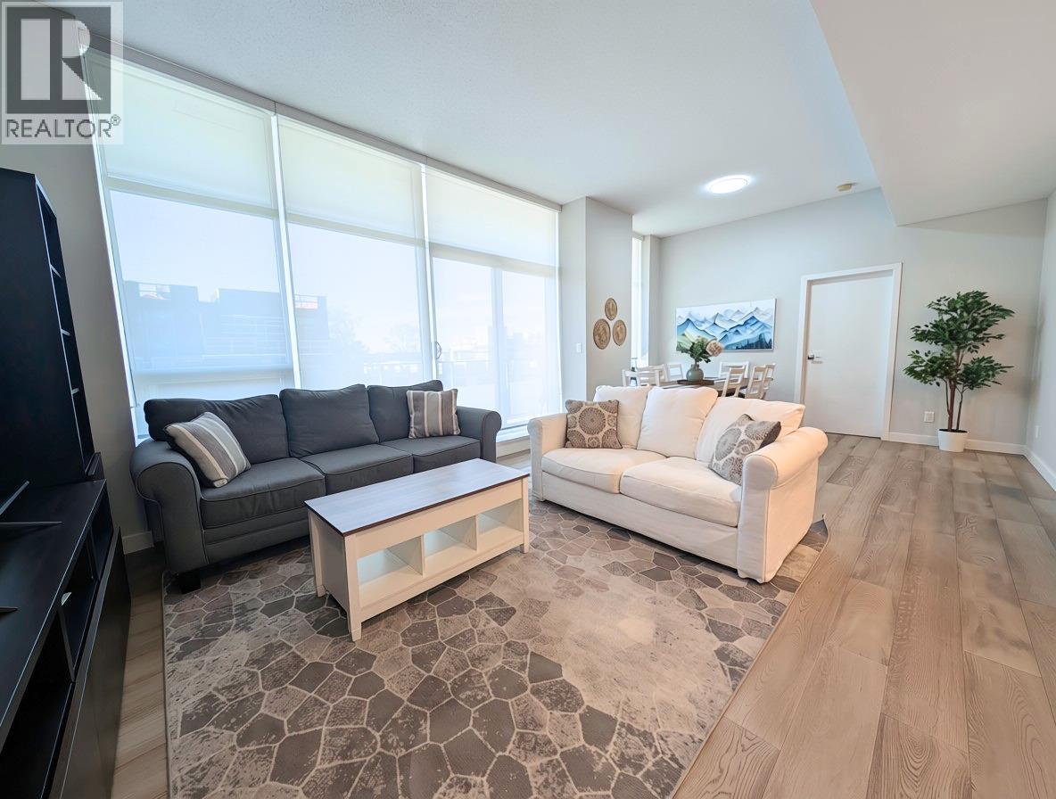 501 5077 Cambie Street Property Photo 1
