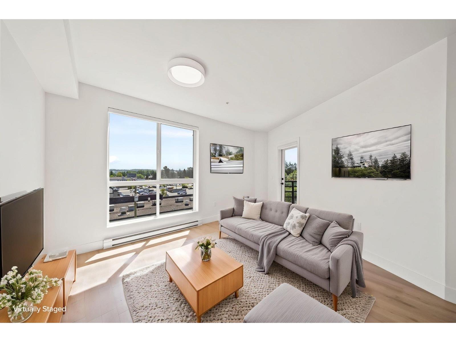627 20769 Fraser Highway Property Photo 9