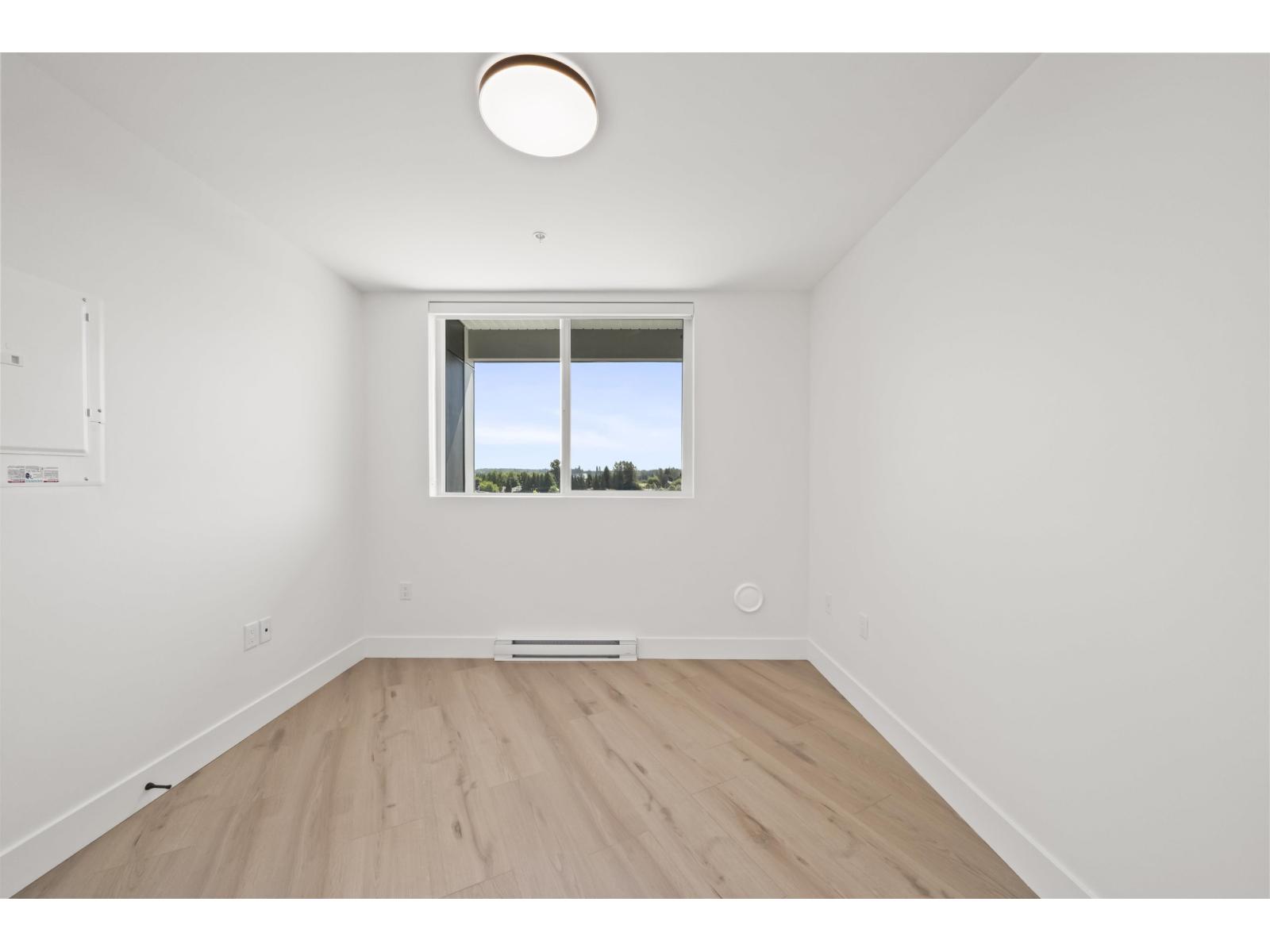 627 20769 Fraser Highway Property Photo 19