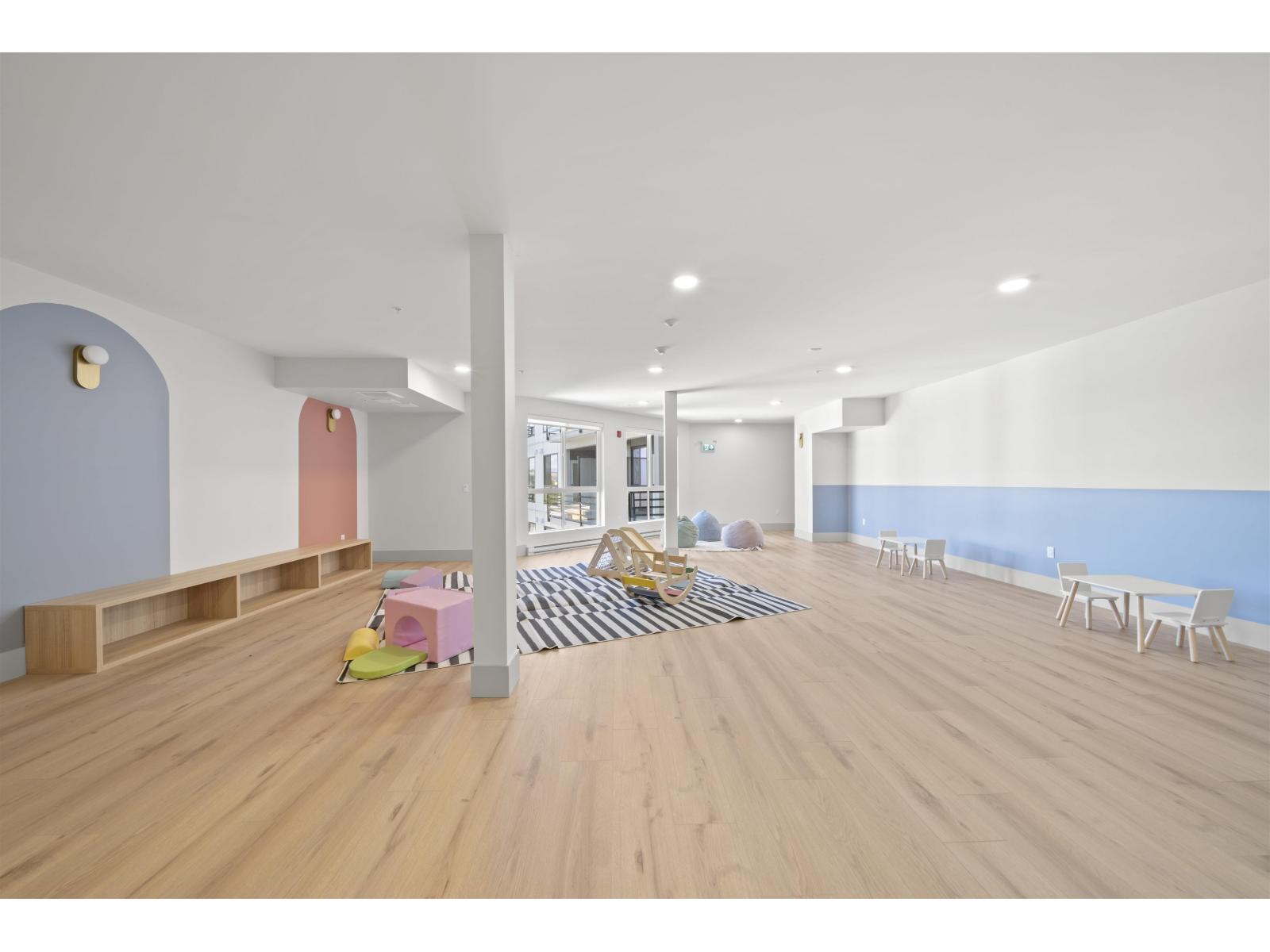 627 20769 Fraser Highway Property Photo 28