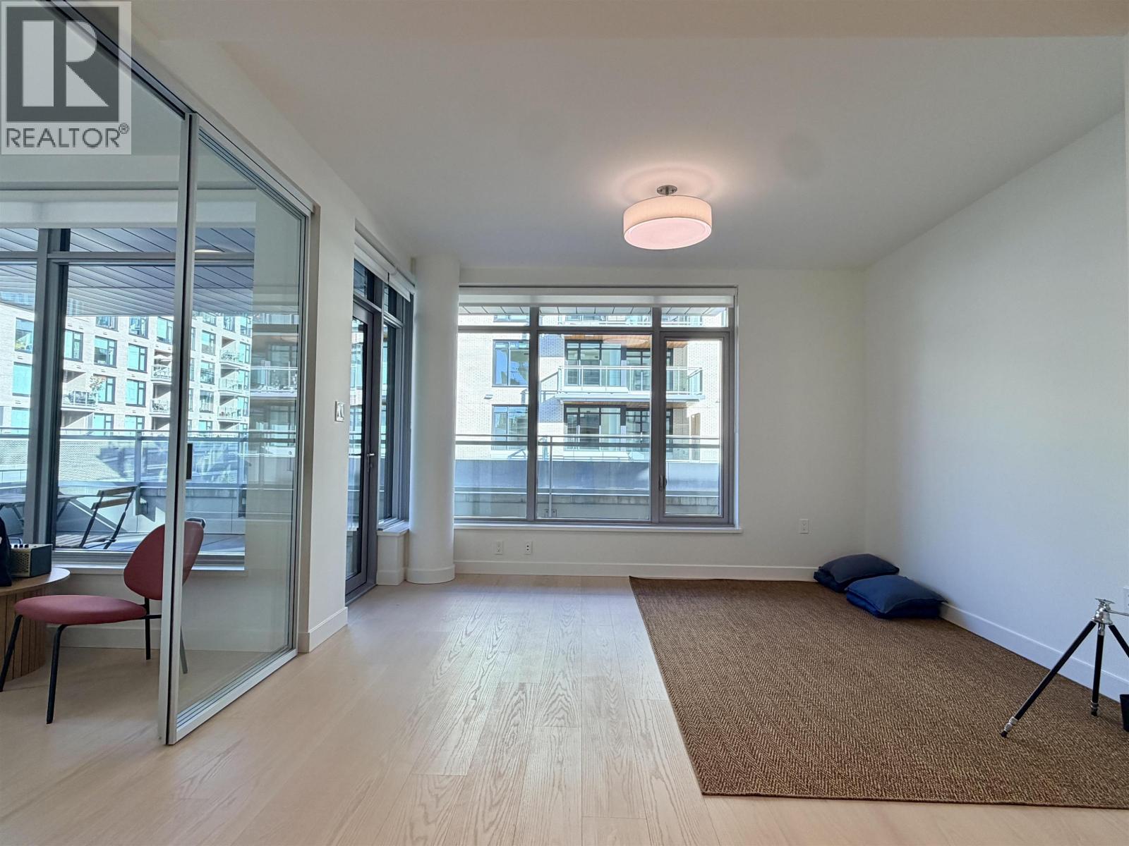 304 785 Harbour Way Property Photo 13