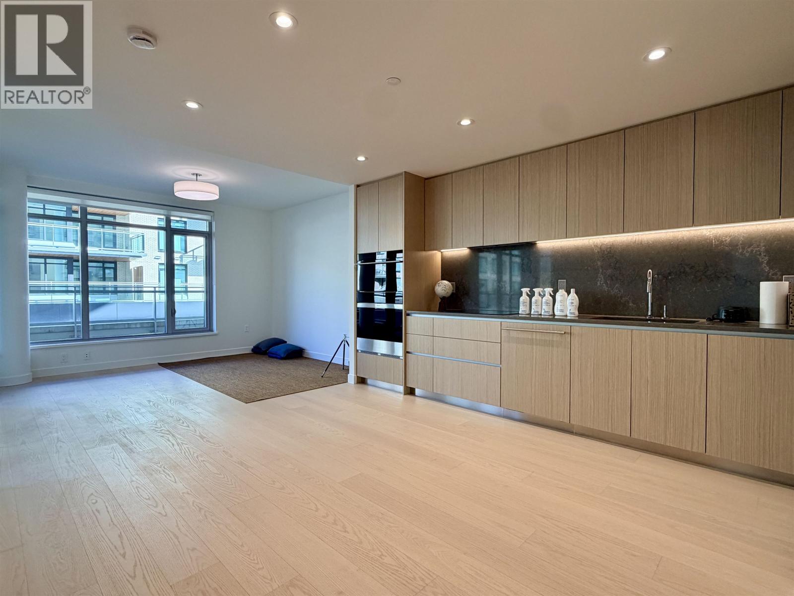 304 785 Harbour Way Property Photo 17