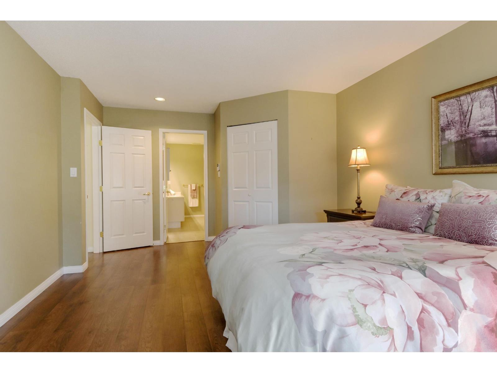 49 6488 168 Street Property Photo 19