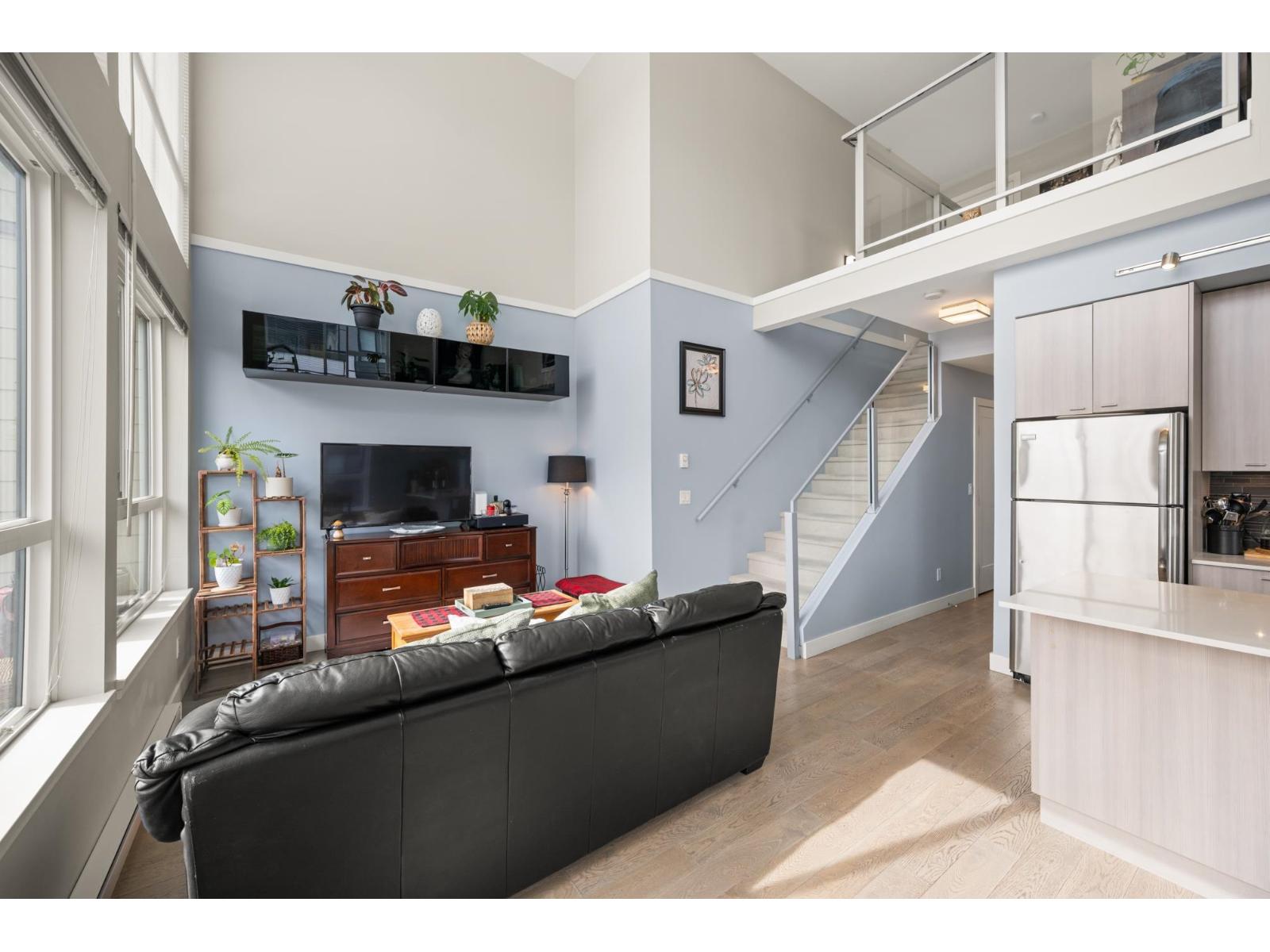 314 3080 Gladwin Road Property Photo 11