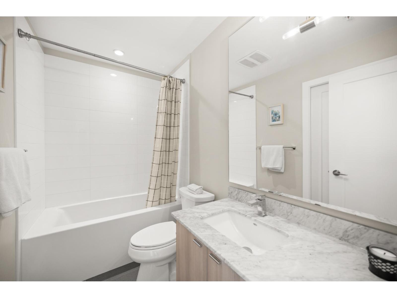 314 3080 Gladwin Road Property Photo 21